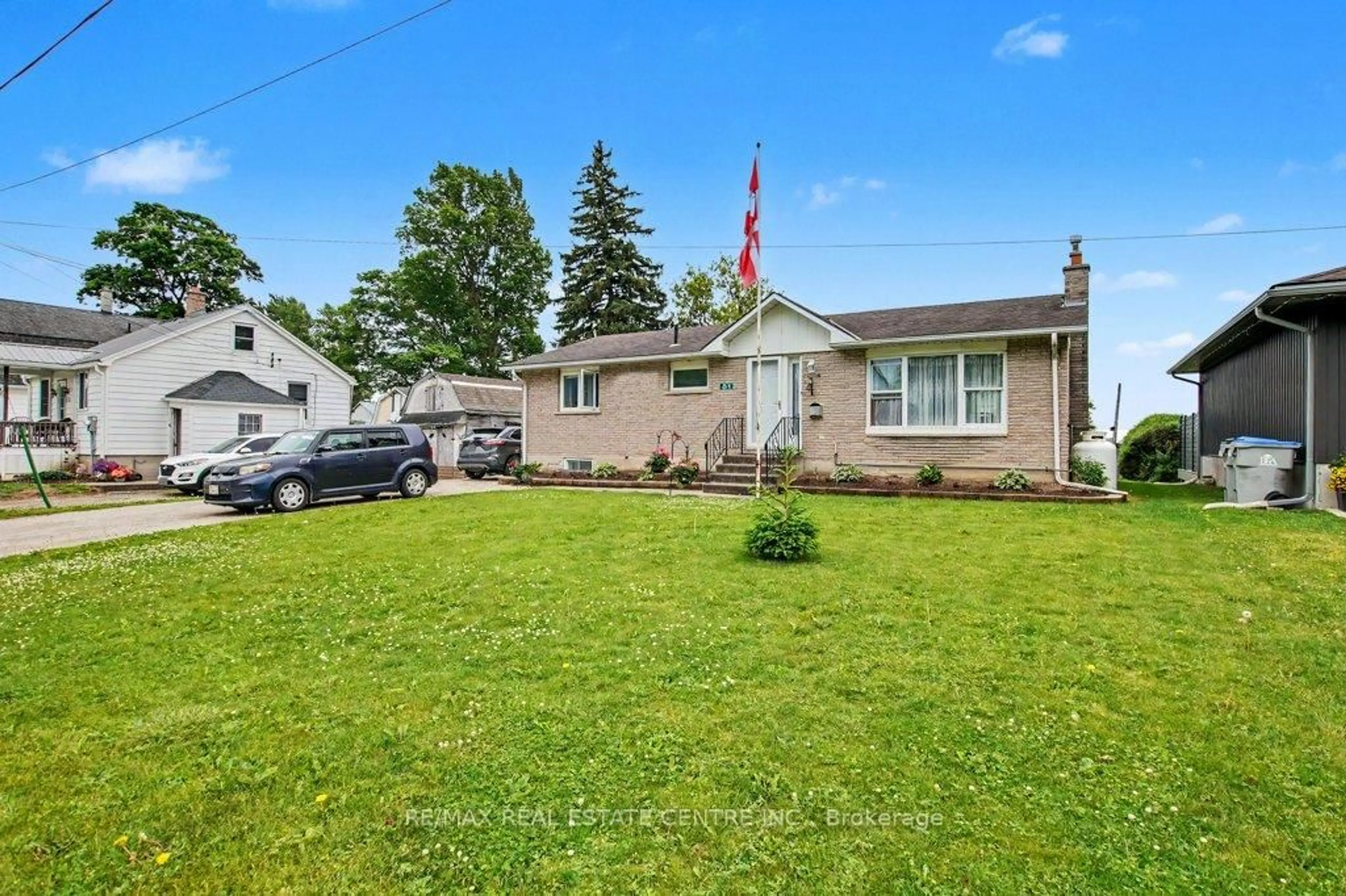 Unknown for 51 Schade St, West Perth Ontario N0K 1P0