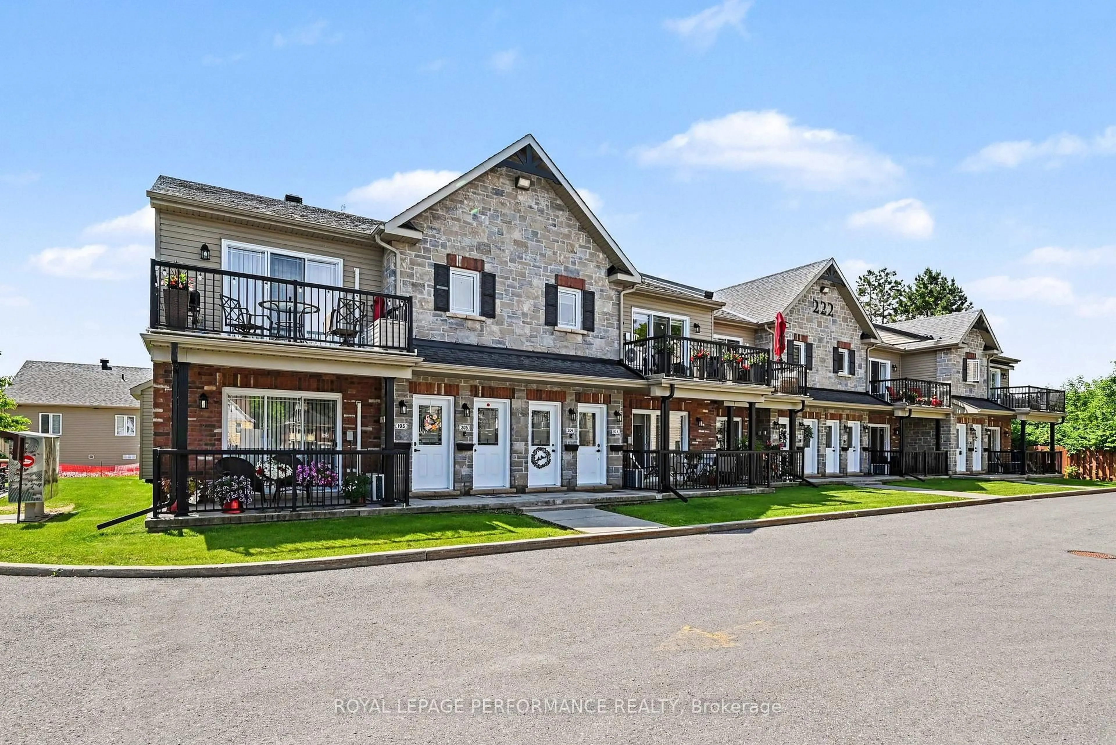 Patio, mountain view for 222 First St #202, Cornwall Ontario K6H 0G2