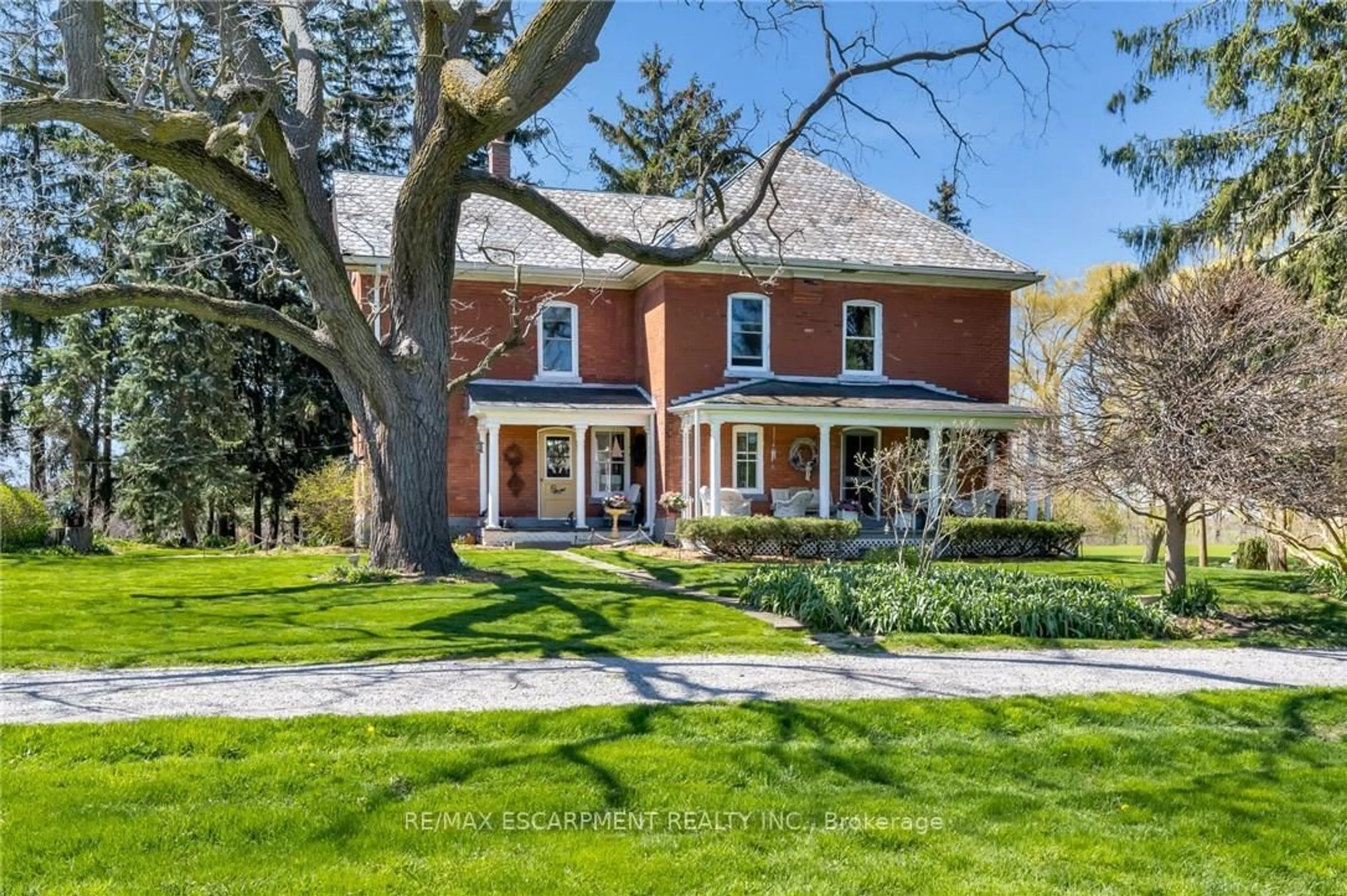 Home with brick exterior material, street for 420 Ridge Rd, Hamilton Ontario L8J 2Y5