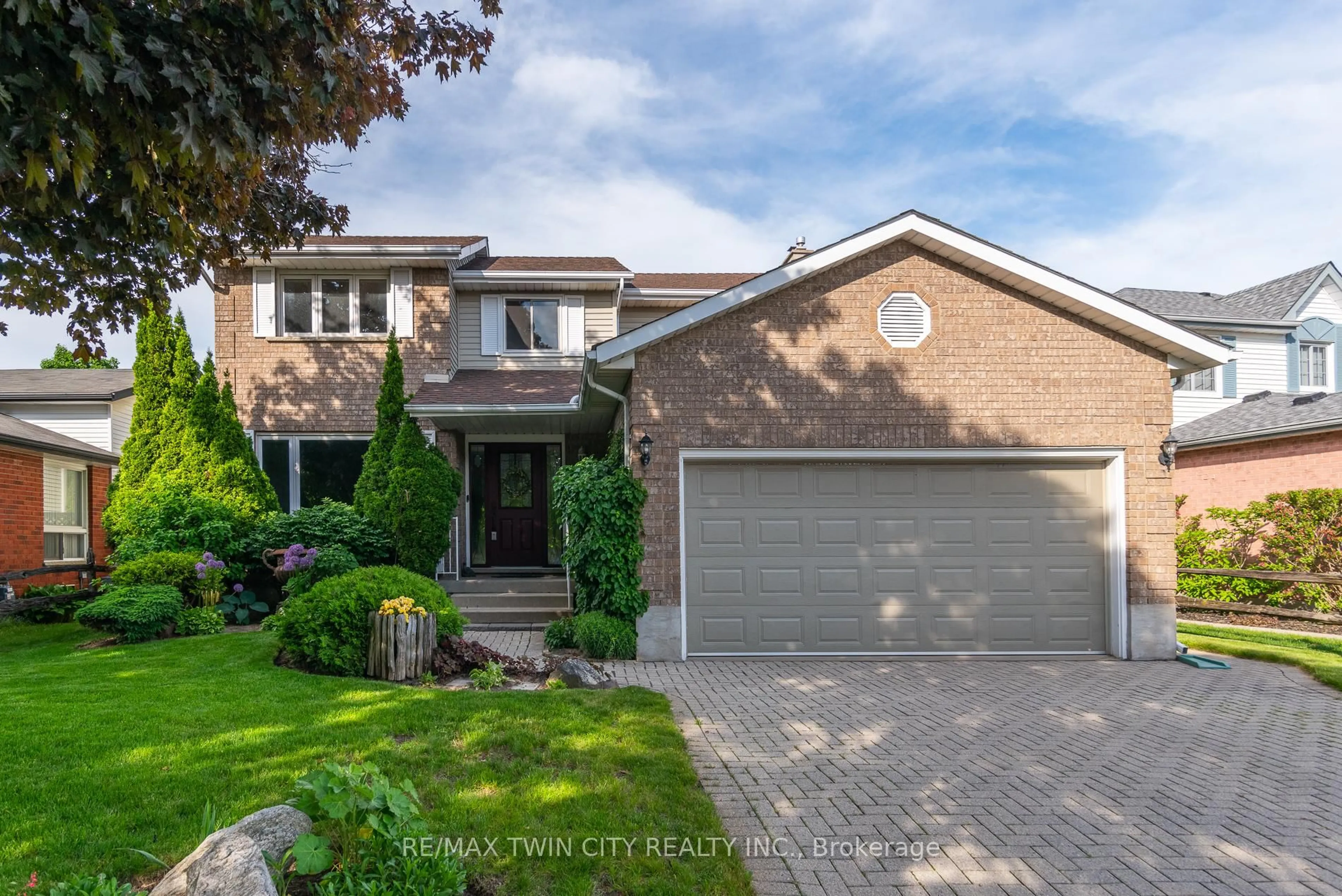 Home with brick exterior material, street for 691 Westheights Dr, Kitchener Ontario N2N 2Z6