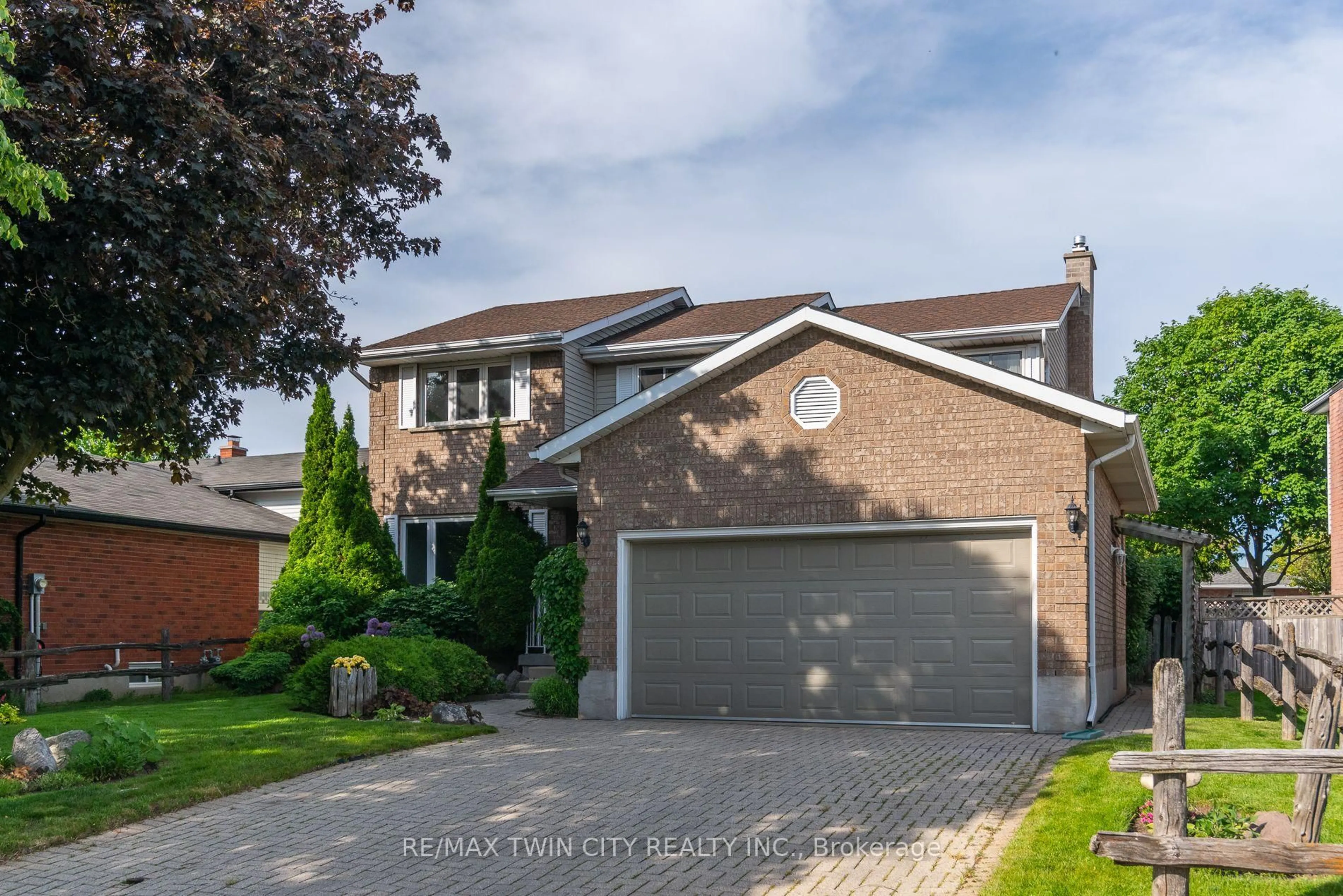 Home with brick exterior material, street for 691 Westheights Dr, Kitchener Ontario N2N 2Z6