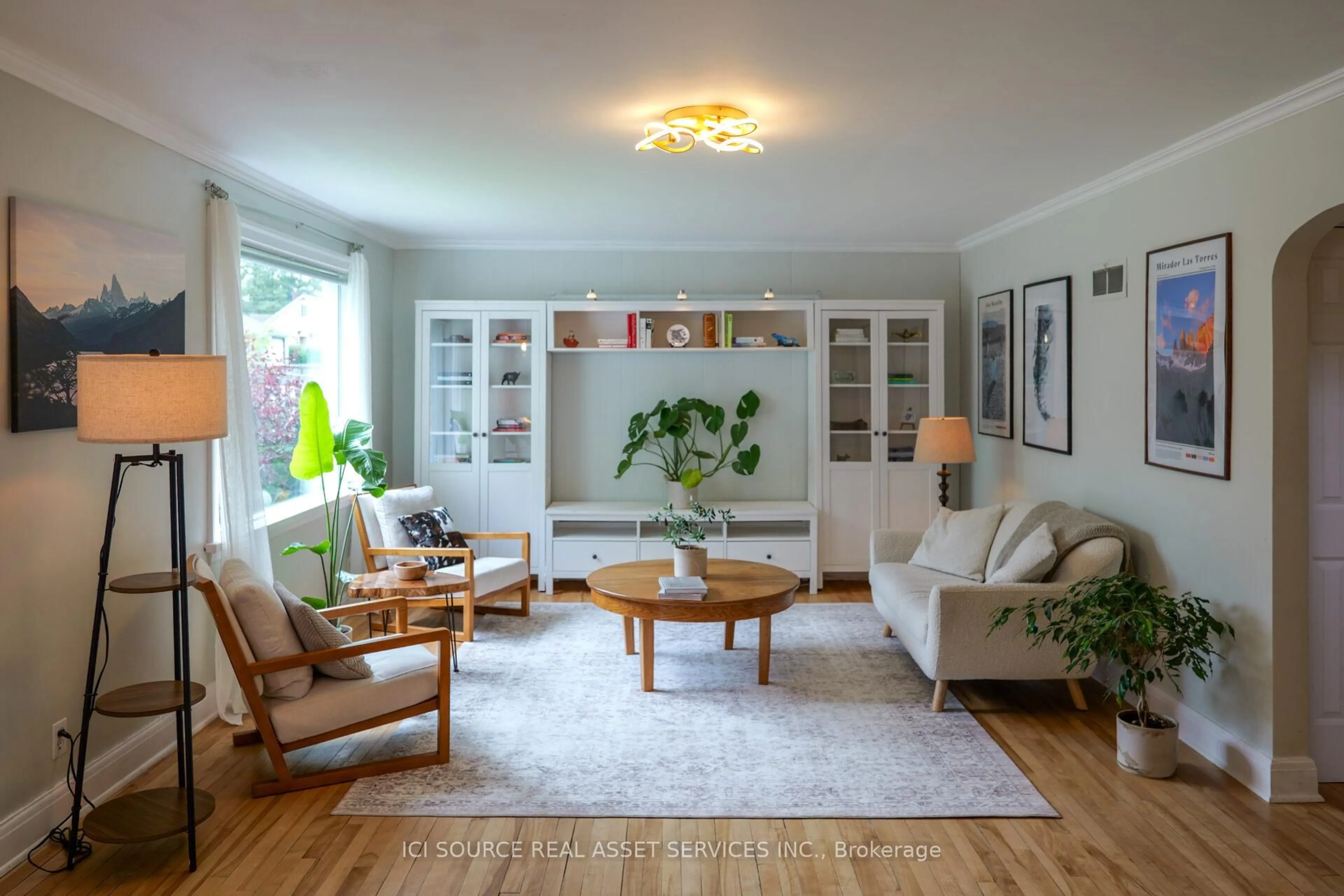 Living room with furniture, unknown for 318 Cecelia St, Pembroke Ontario K8A 1S3