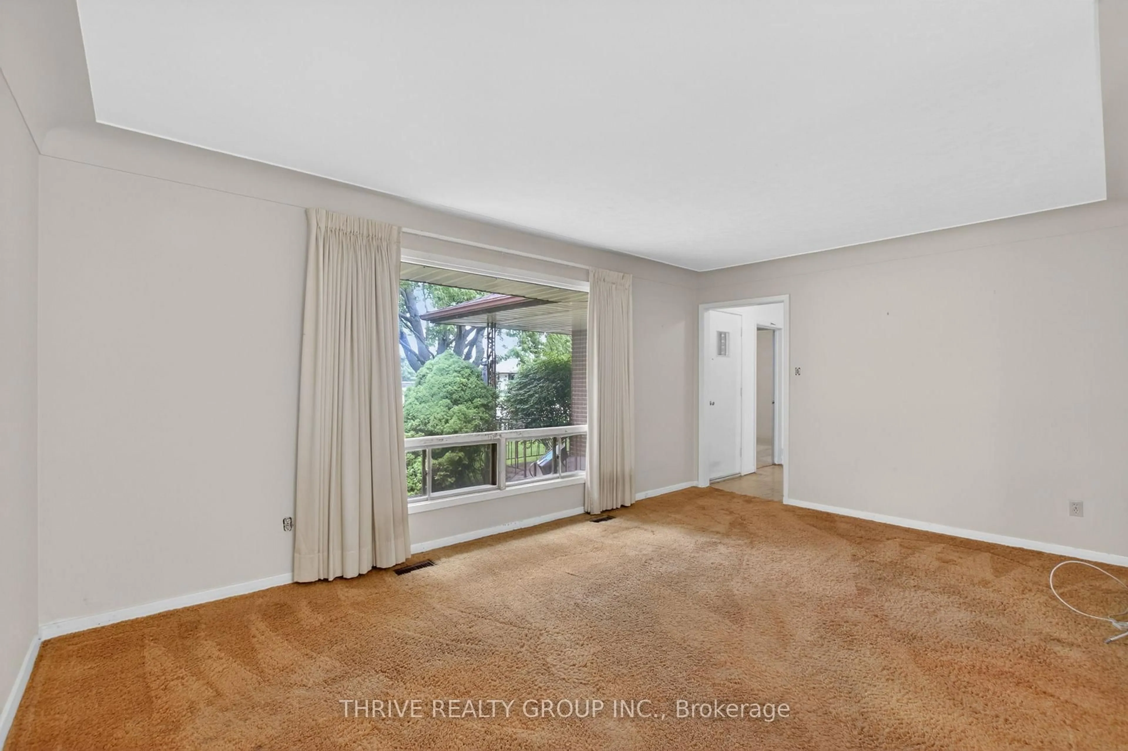 A pic of a room for 65 Tewksbury Cres, London East Ontario N5V 2M9