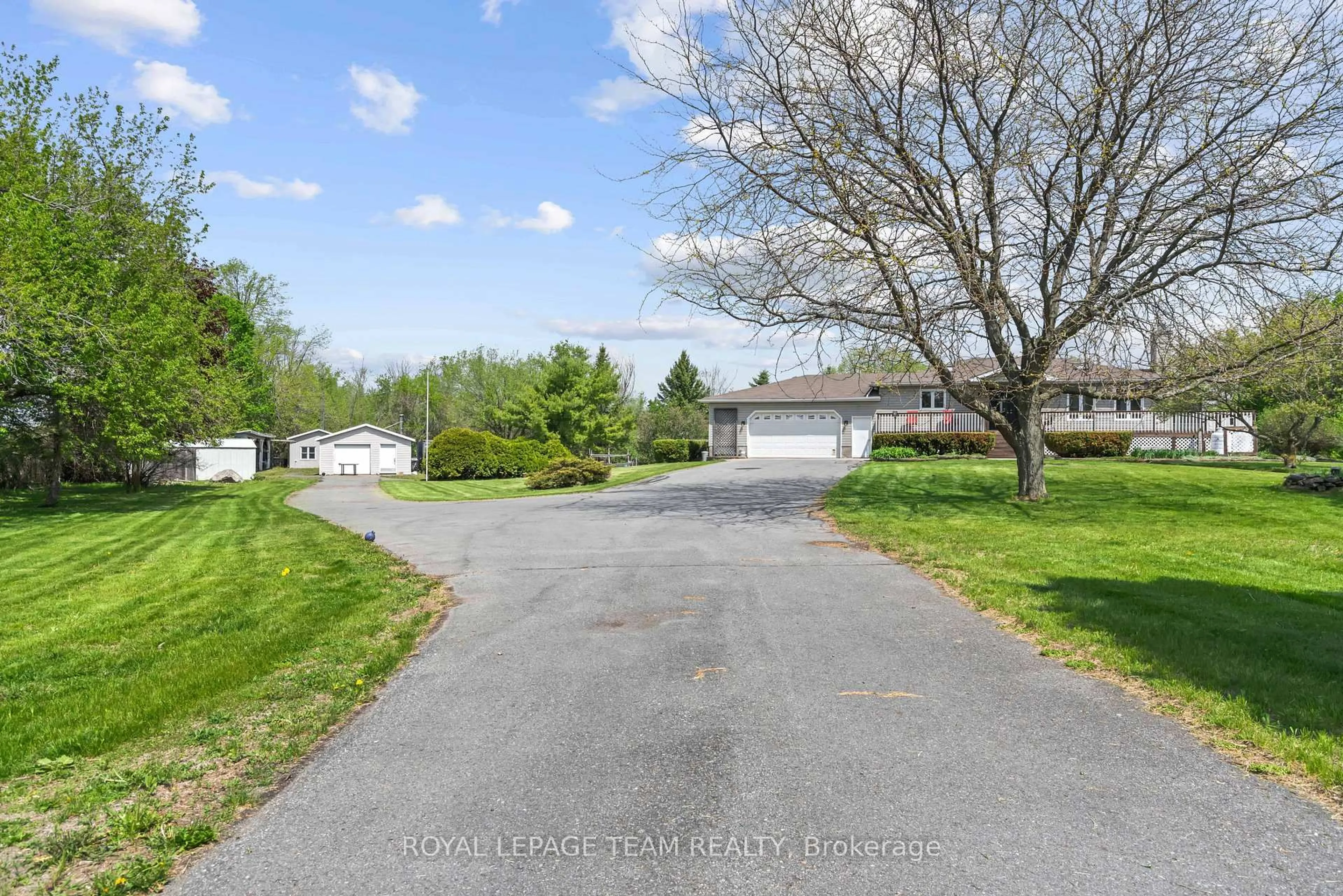 A pic from outside/outdoor area/front of a property/back of a property/a pic from drone, street for 13531 Grantley Rd, South Dundas Ontario K0C 1H0