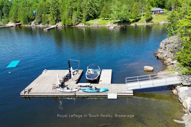 700 Island 980 / Deer Island, Georgian Bay 4