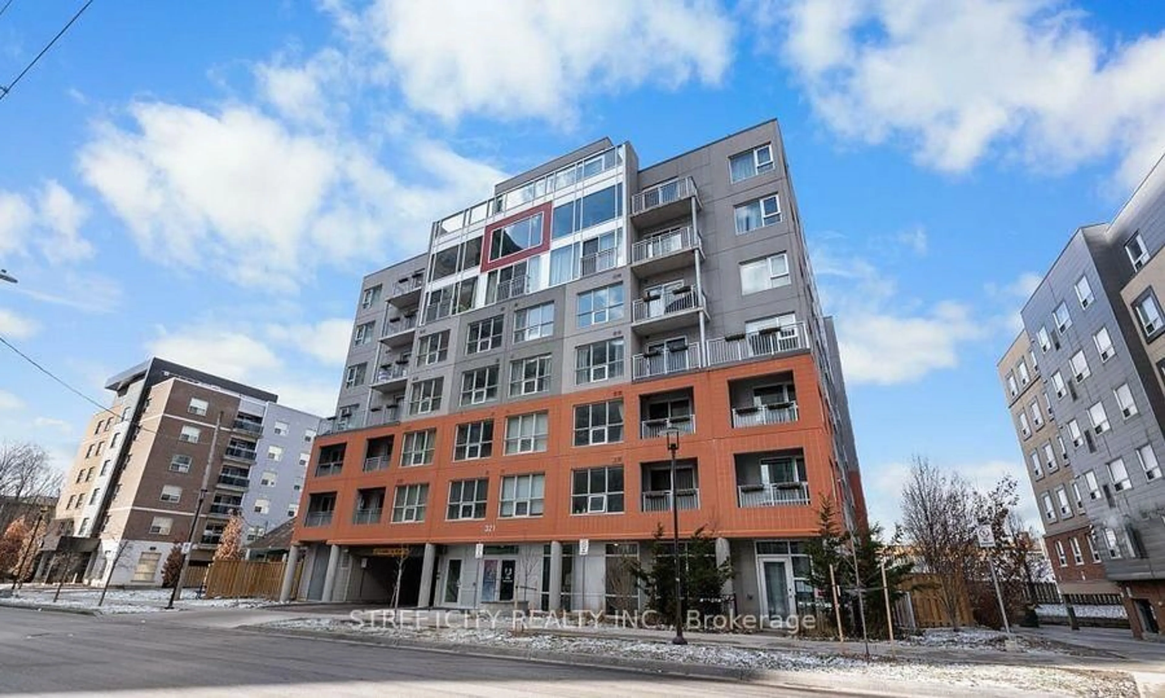 Unknown for 321 Spruce St #501, Waterloo Ontario N2L 0G4