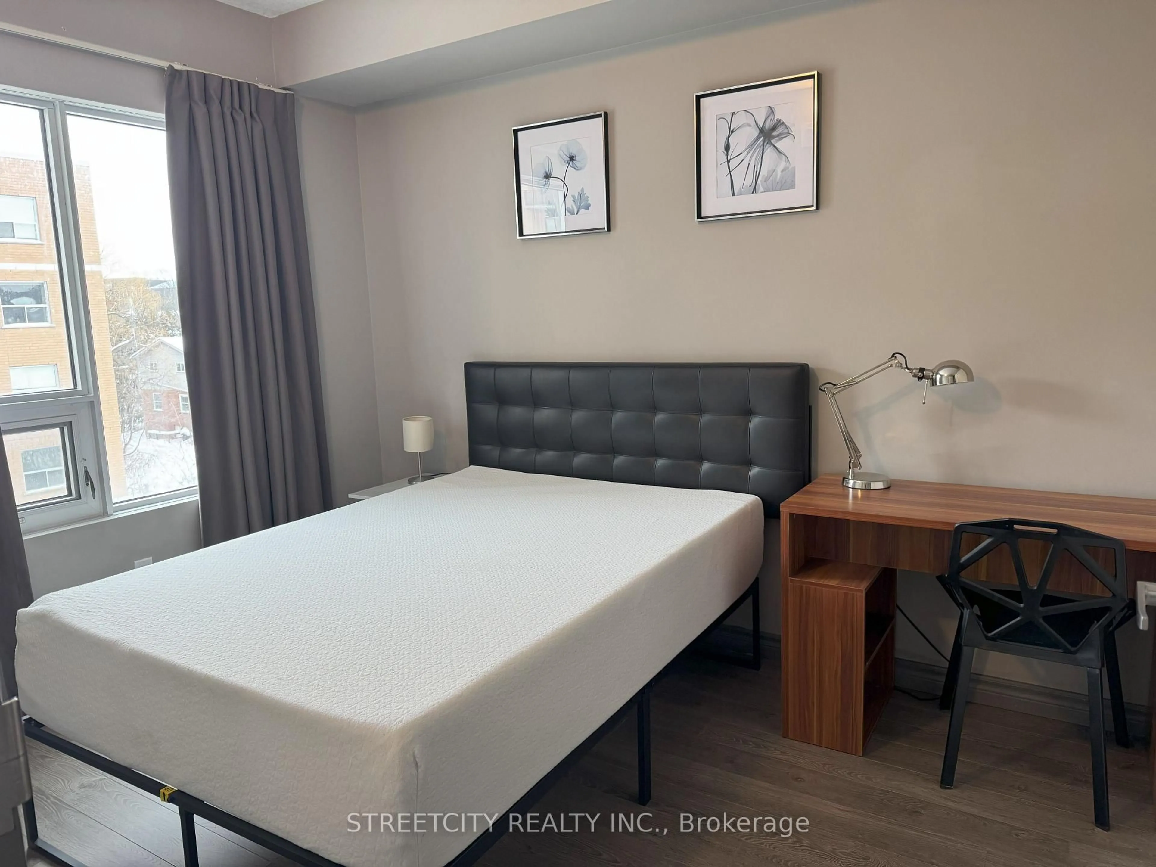 Bedroom with bed, unknown for 321 Spruce St #501, Waterloo Ontario N2L 0G4