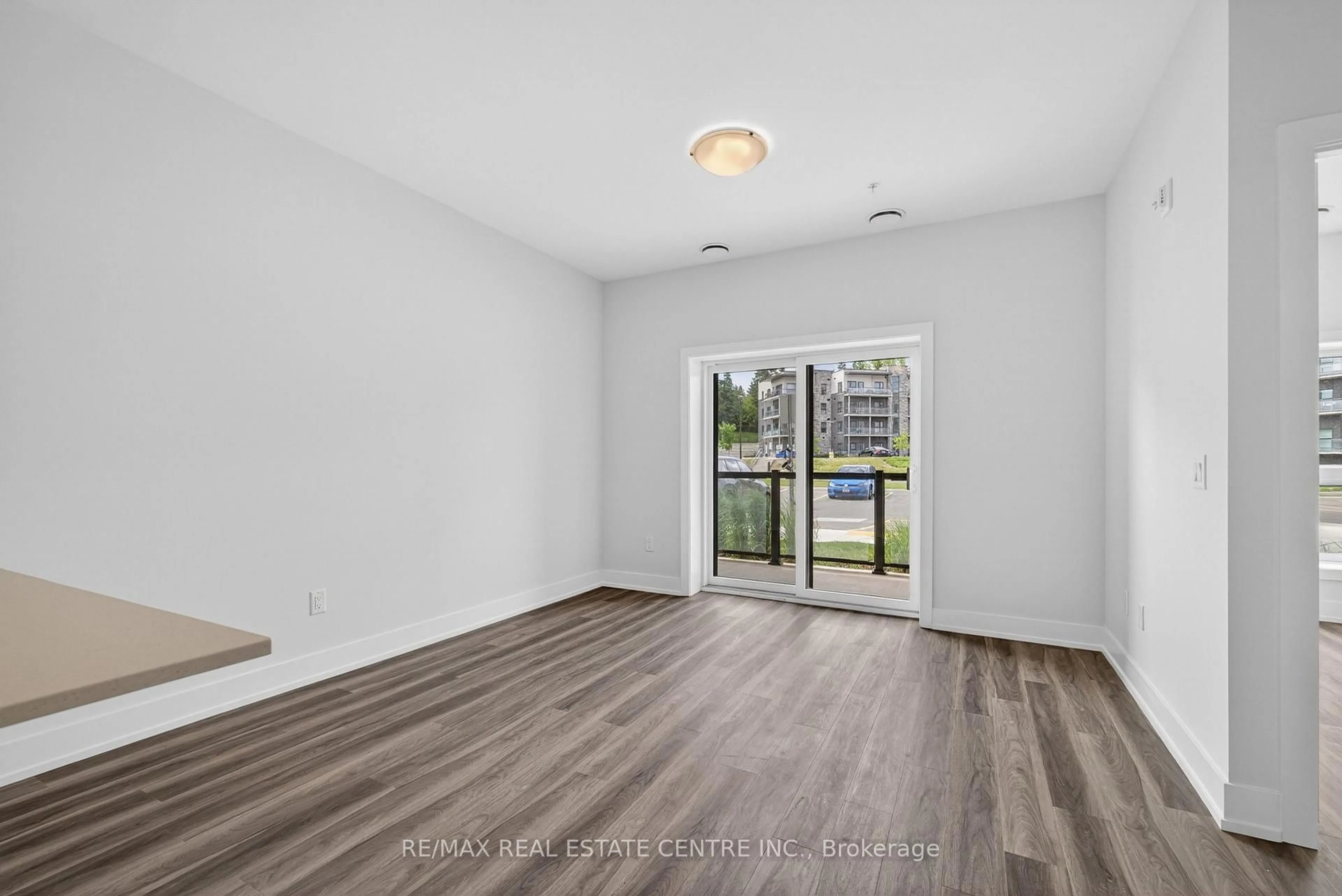A pic of a room for 1100 Lackner Pl #114, Kitchener Ontario N2A 3R2
