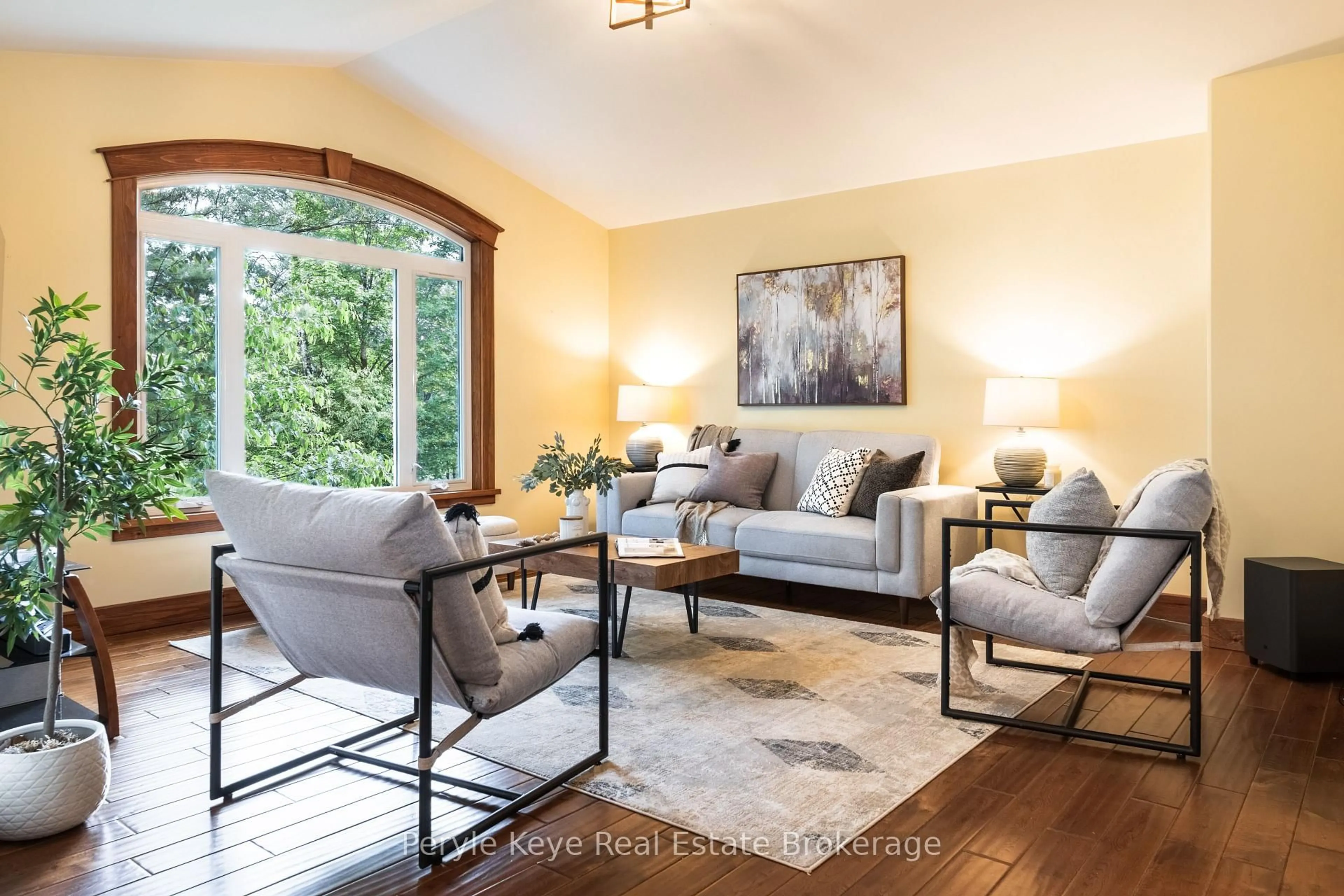 Living room with furniture, unknown for 595 Clearwater Lake Rd, Huntsville Ontario P0B 1L0