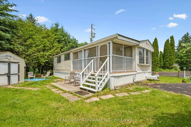 157 Cedar Cres, Centre Wellington 2