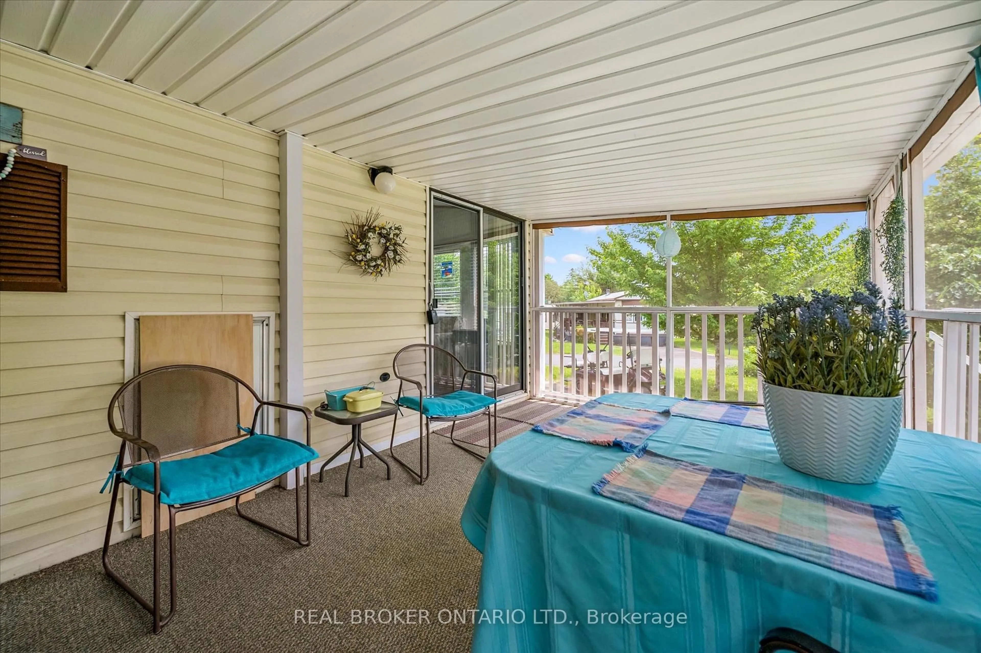 Patio, water/lake/river/ocean view for 157 Cedar Cres, Centre Wellington Ontario N1M 2W5