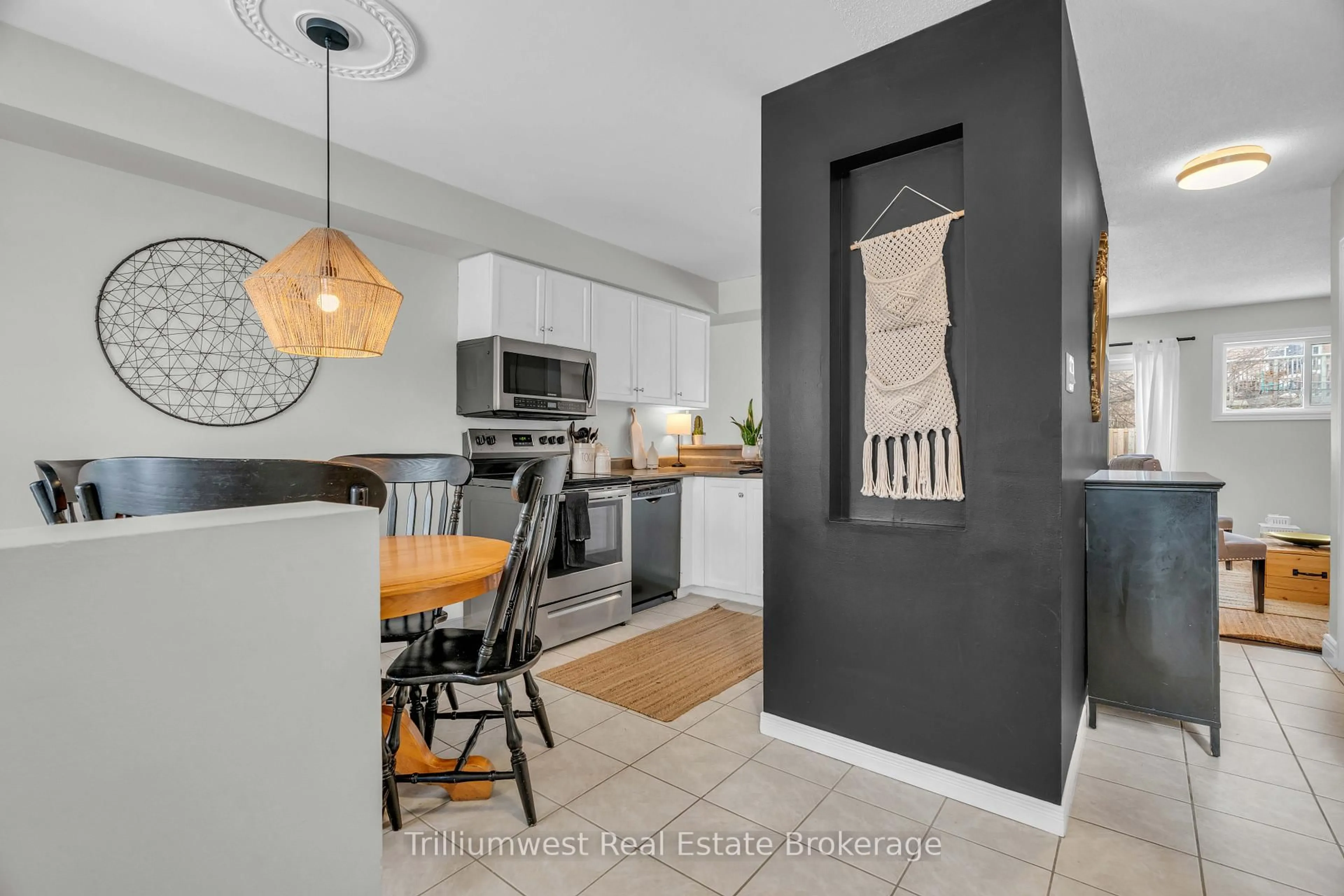 Open concept kitchen, ceramic/tile floor for 426 Grange Rd #14, Guelph Ontario N1E 7E4