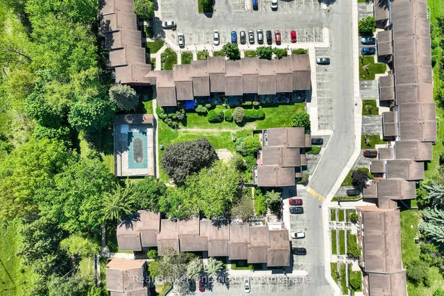 49 Rhonda Rd #90, Guelph 5