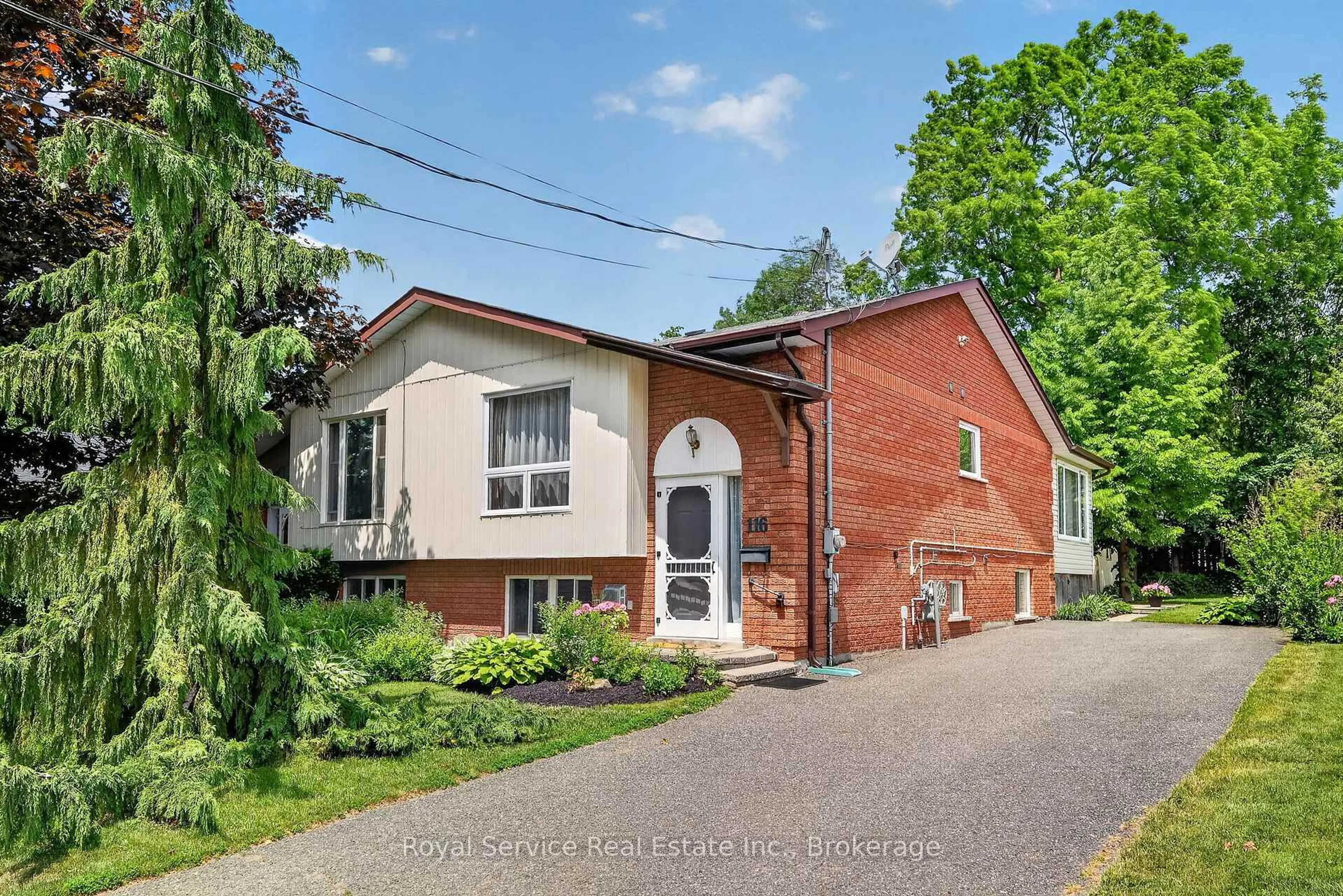 Home with brick exterior material, street for 116 James St, Cobourg Ontario K9A 1H3