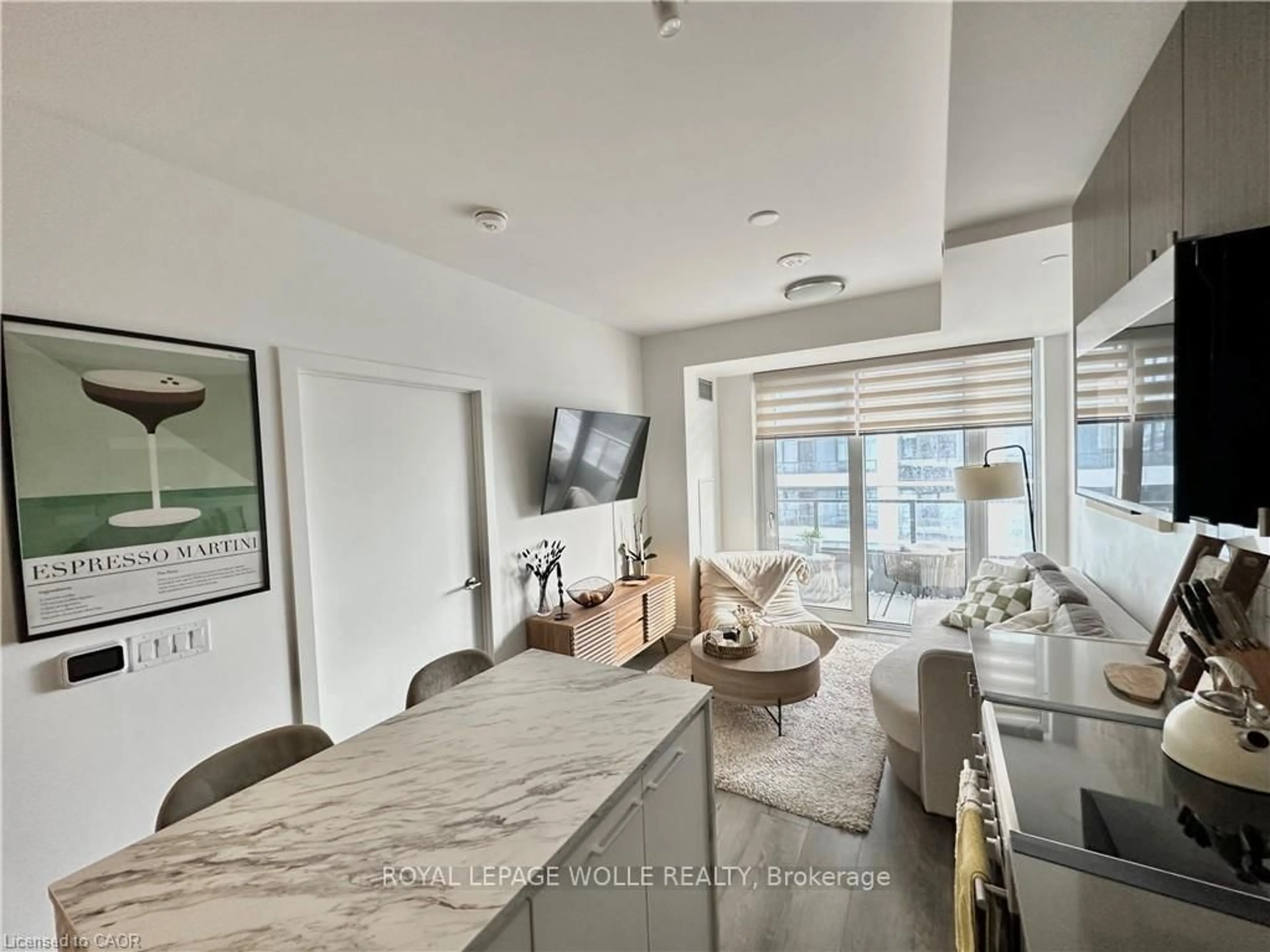 Open concept kitchen, unknown for 15 Wellington St #1114, Kitchener Ontario N2G 0E4
