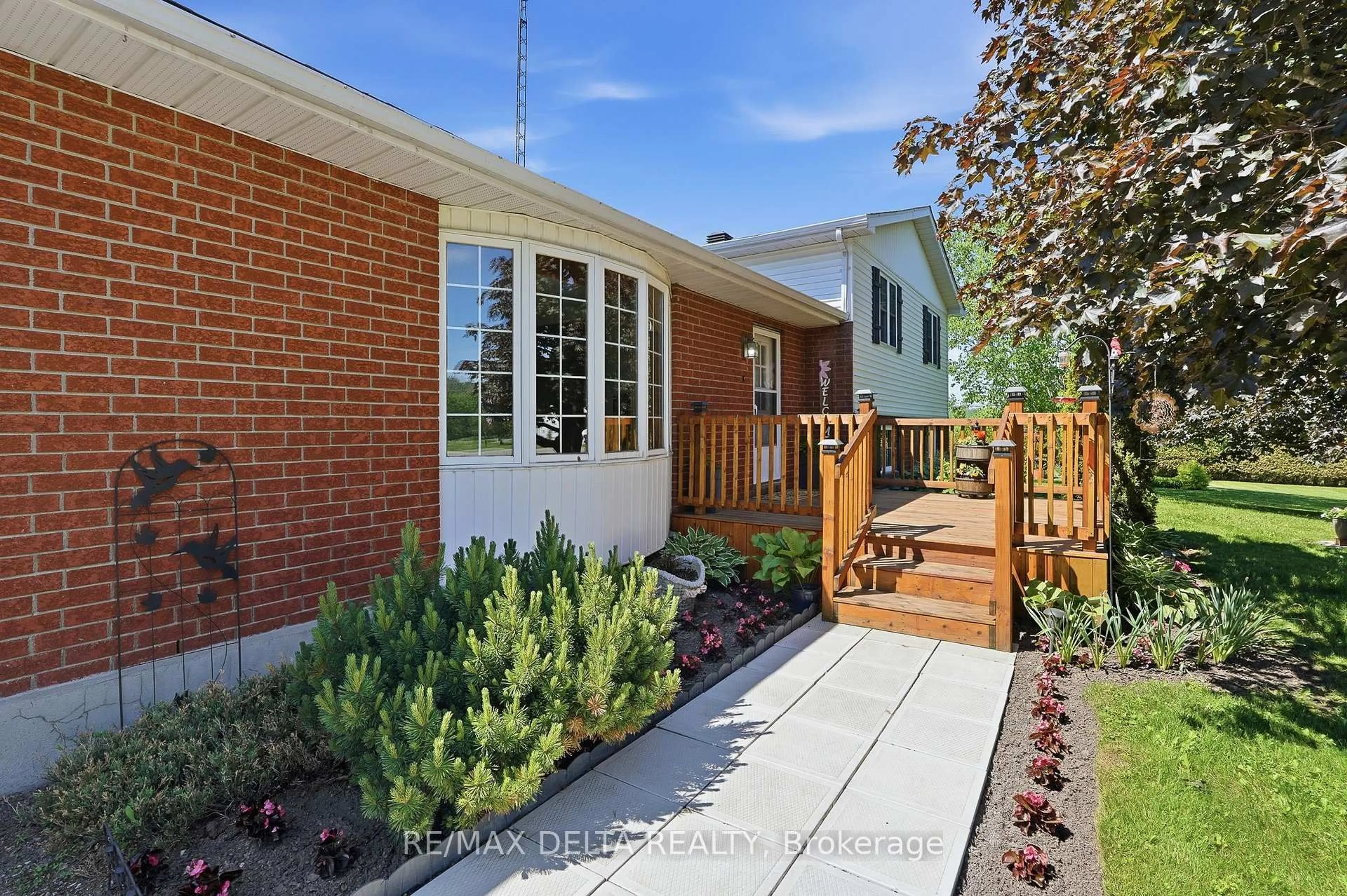Home with brick exterior material, street for 1051 Aberdeen Rd, Champlain Ontario K0B 1R0