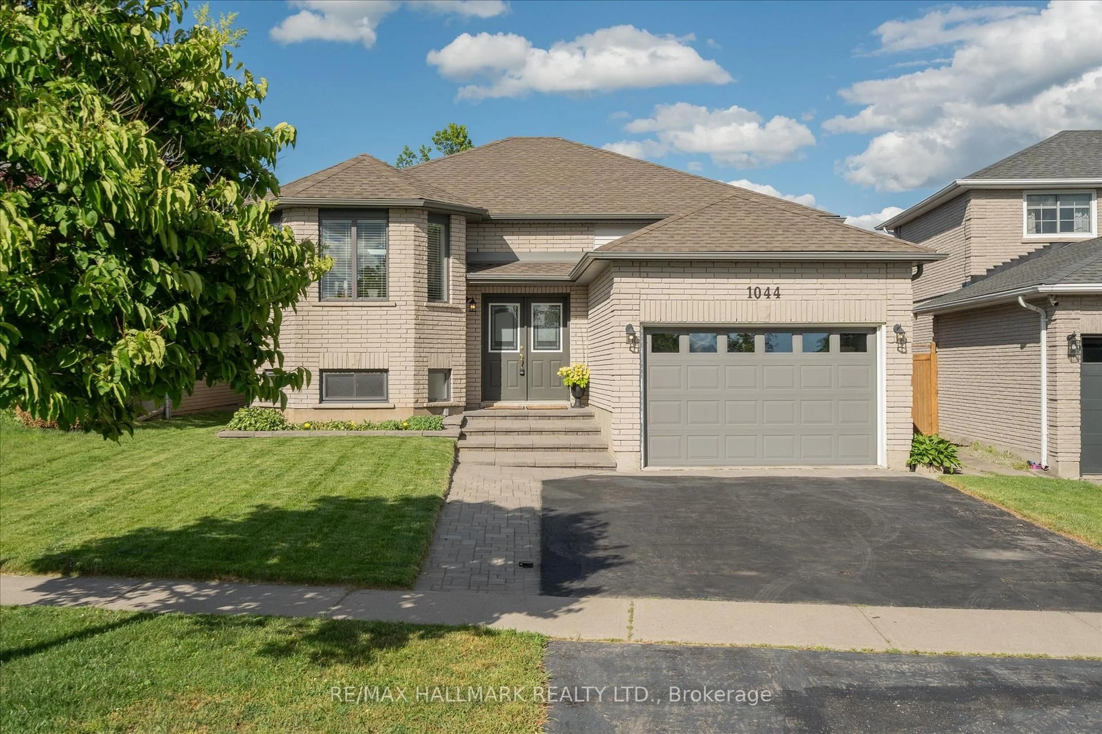Home with brick exterior material, street for 1044 Ridell Ave, Cobourg Ontario K9A 5M8