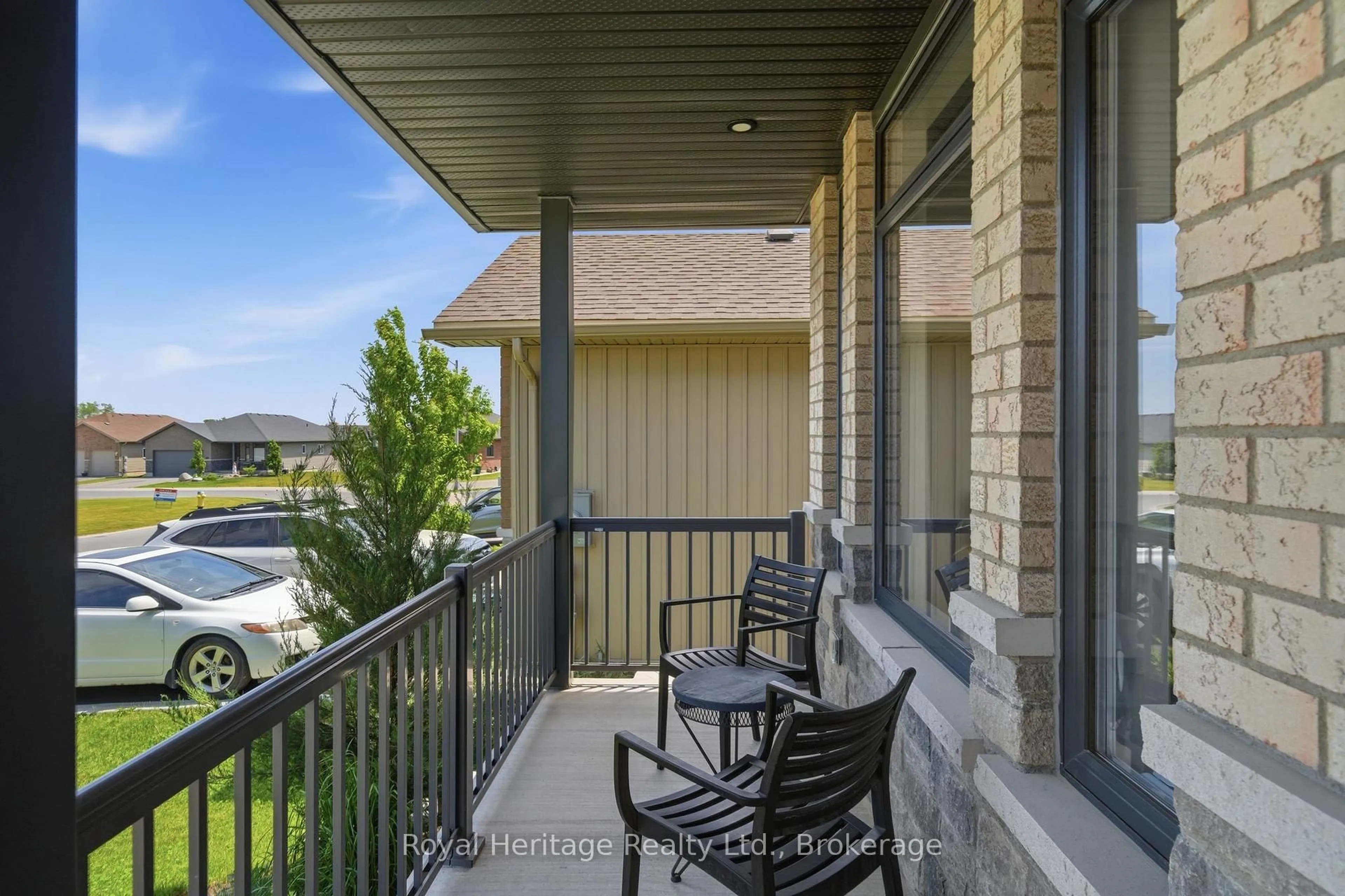 Patio, water/lake/river/ocean view for 120 Northumberland Blvd, Quinte West Ontario K8V 0L1