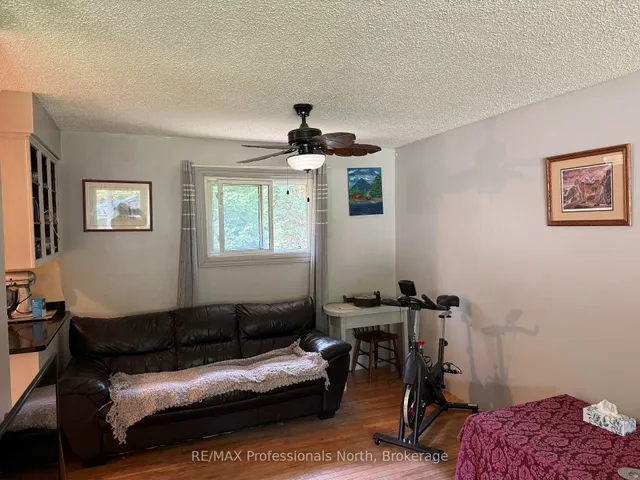 37 Spruce Dr, Huntsville 5