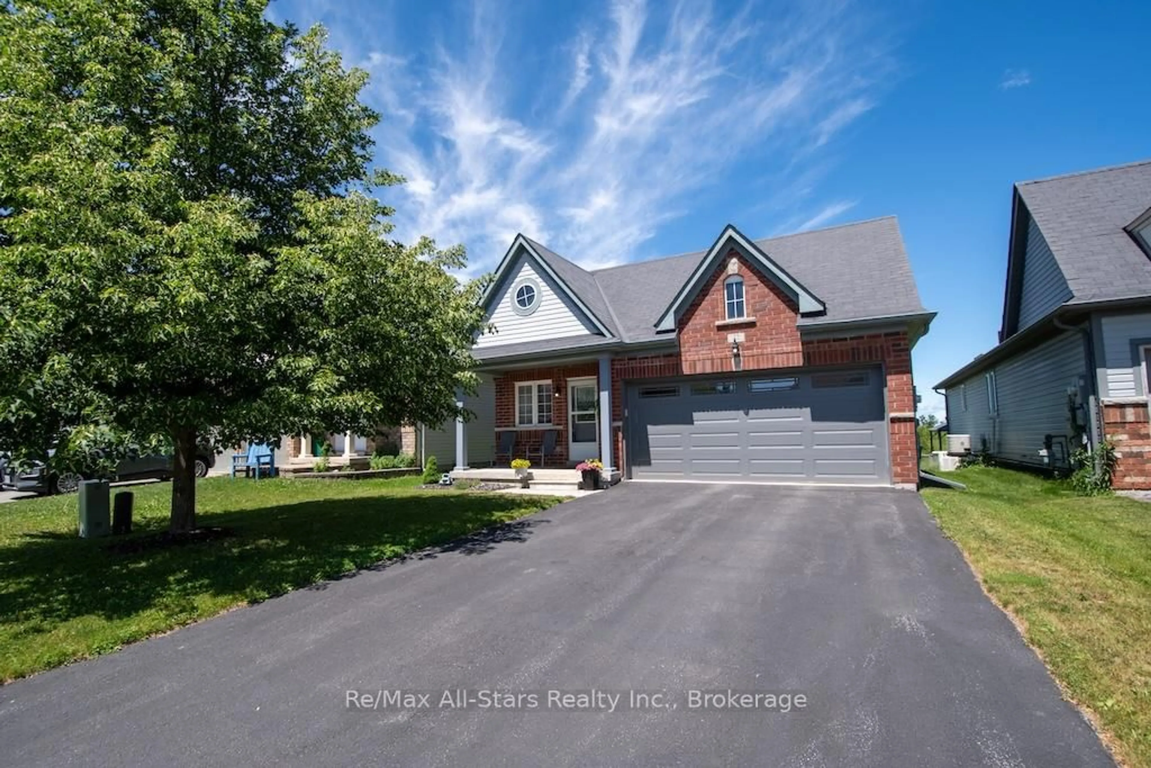 A pic from outside/outdoor area/front of a property/back of a property/a pic from drone, street for 72 Cook St, Kawartha Lakes Ontario K9V 0C7