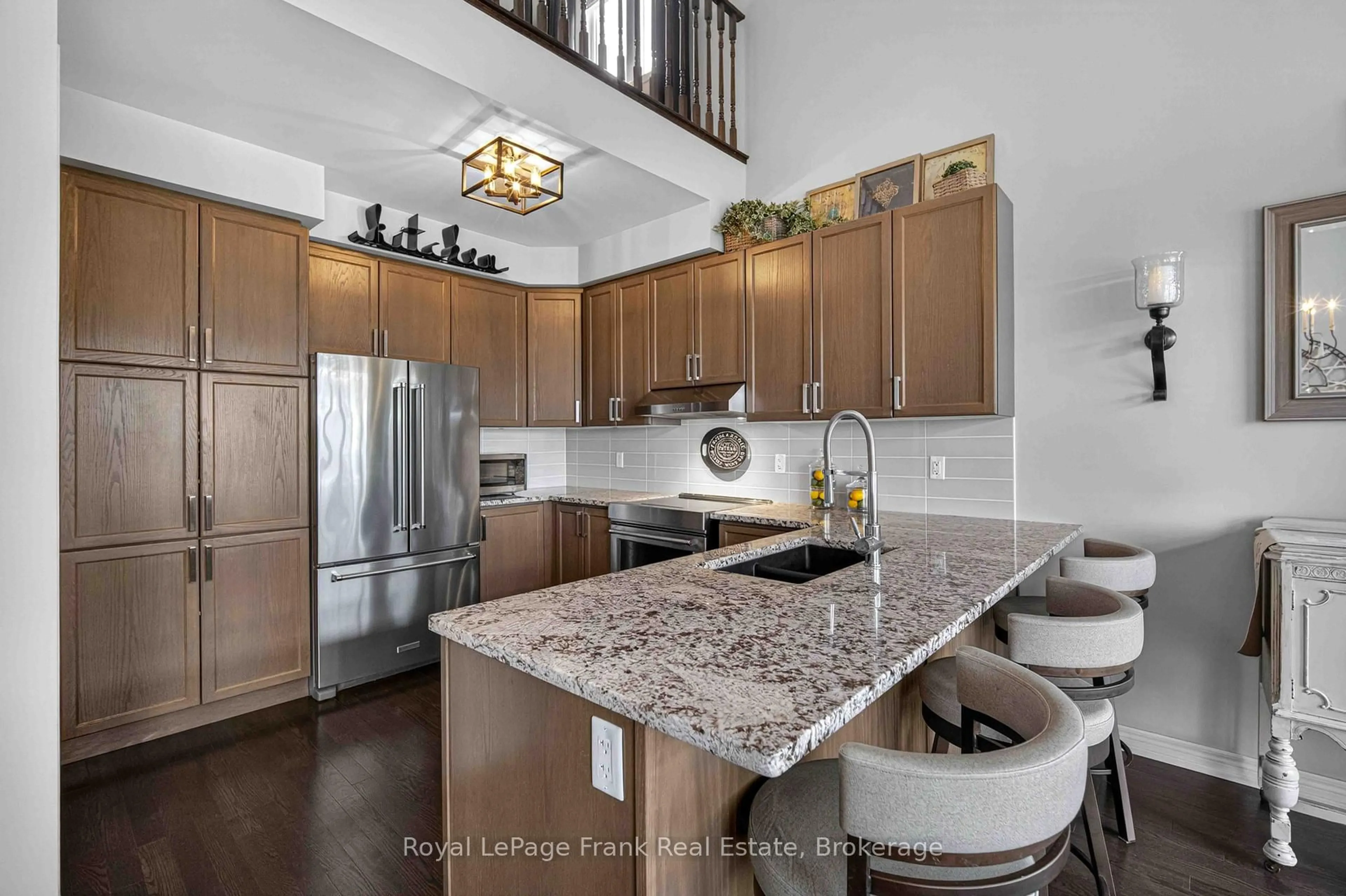Open concept kitchen, ceramic/tile floor for 2 Richard Eason Crt, Otonabee-South Monaghan Ontario K9J 0G4