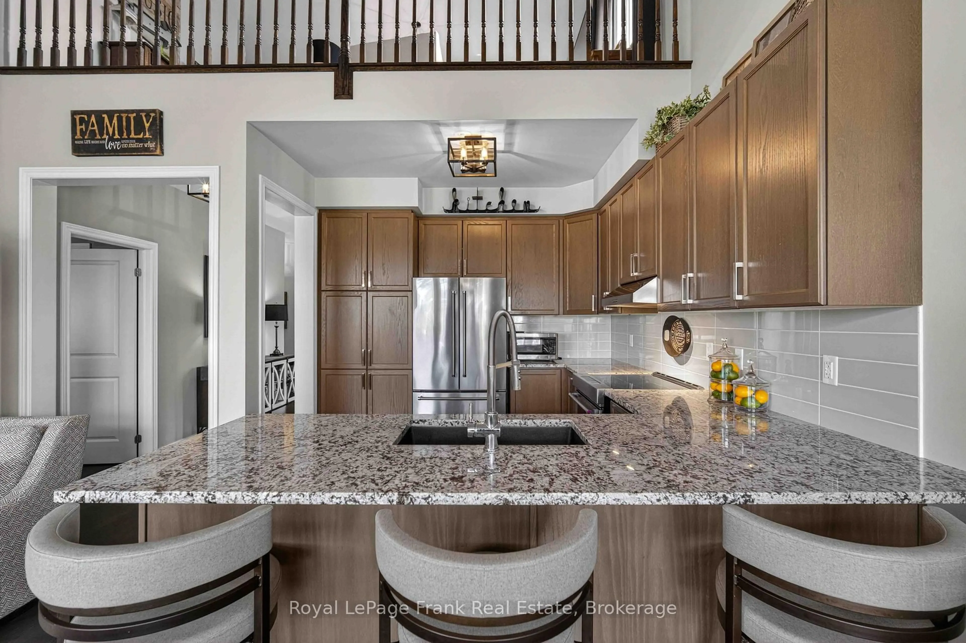 Open concept kitchen, ceramic/tile floor for 2 Richard Eason Crt, Otonabee-South Monaghan Ontario K9J 0G4