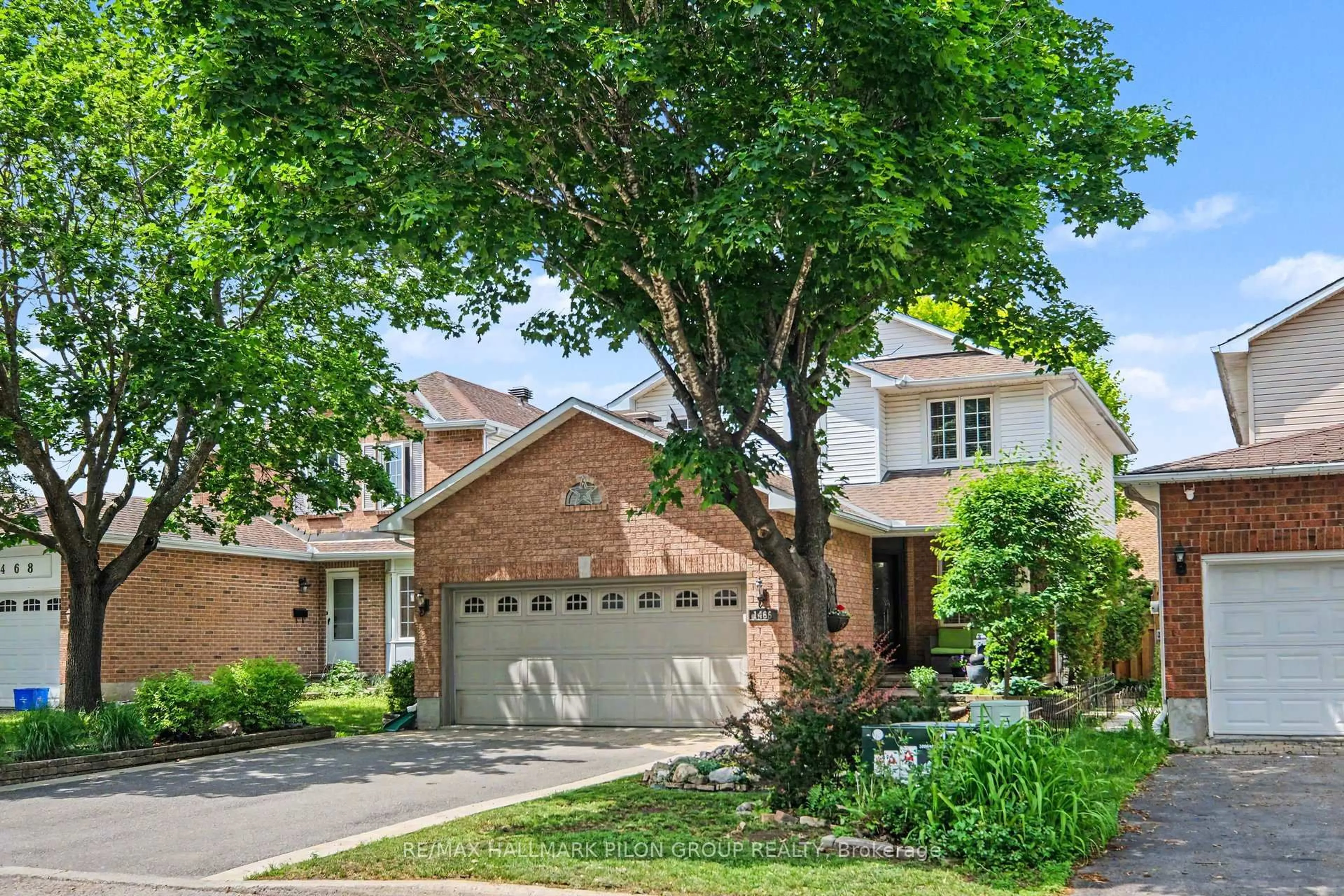 Home with brick exterior material, street for 1466 Shawinigan St, Ottawa Ontario K4A 2M8