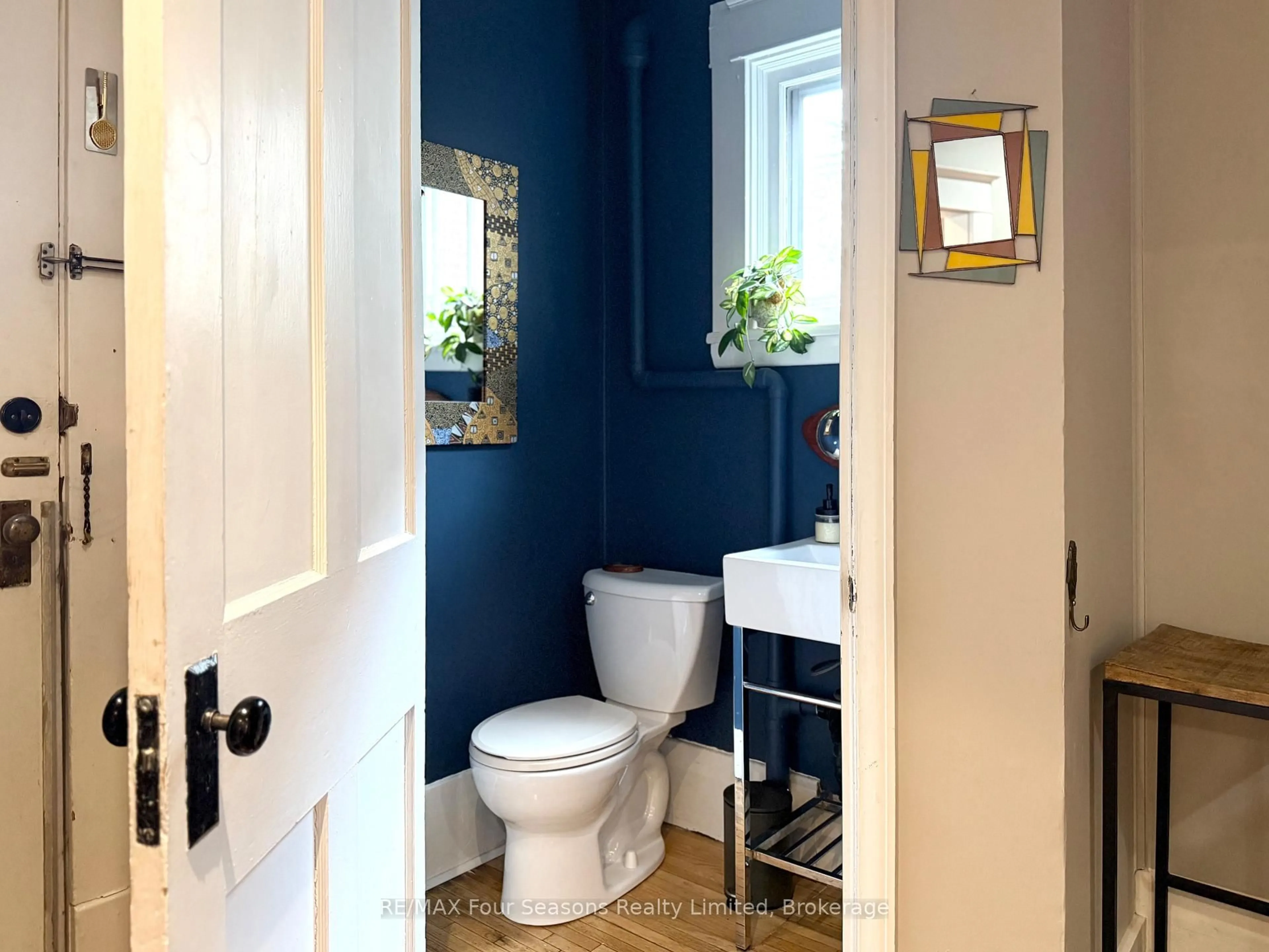 Contemporary bathroom, ceramic/tile floor for 48 Elmwood Ave, London South Ontario N6C 1J3