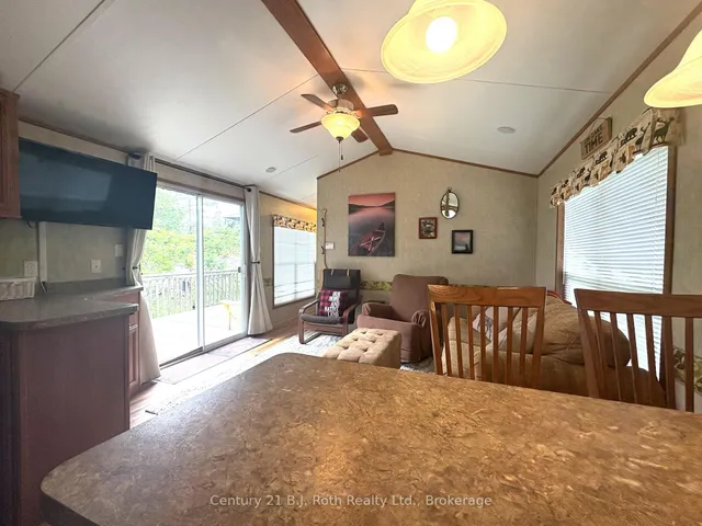 1336 SOUTH MORRISON LAKE Rd #27 Maple Ridge, Gravenhurst 4