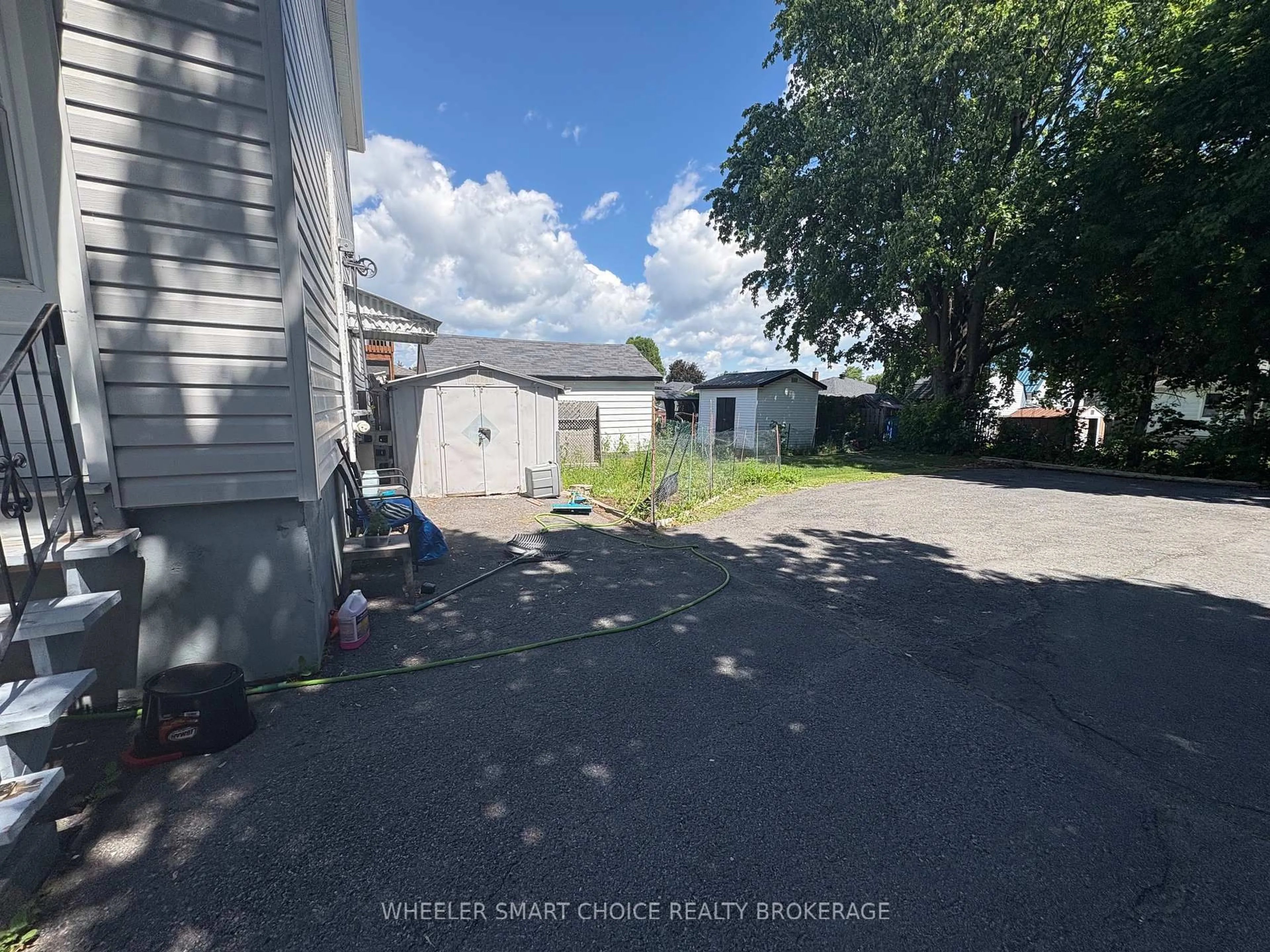 Unknown for 202 Jarvis St, Cornwall Ontario K6H 5J3