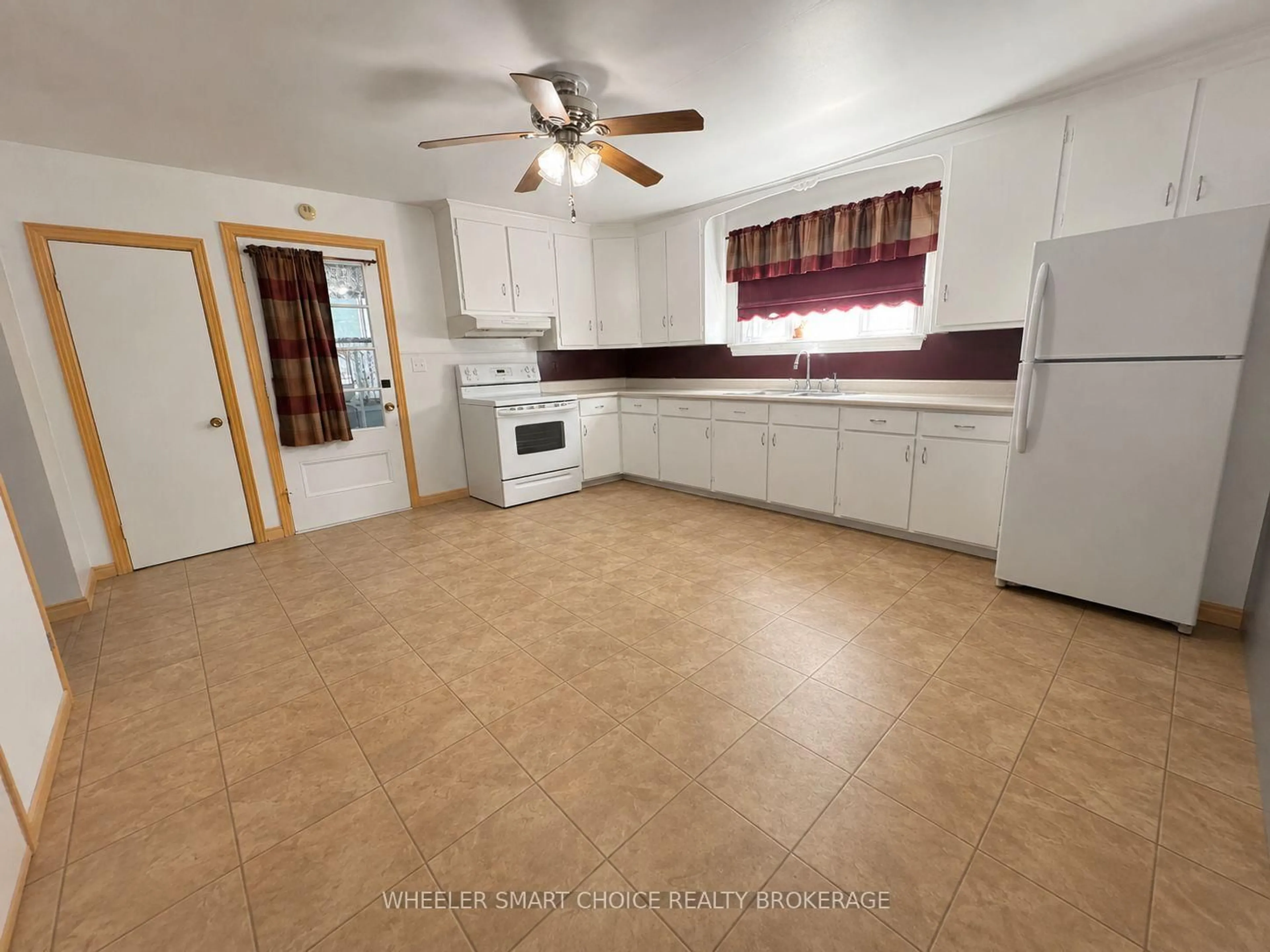 Unknown for 202 Jarvis St, Cornwall Ontario K6H 5J3