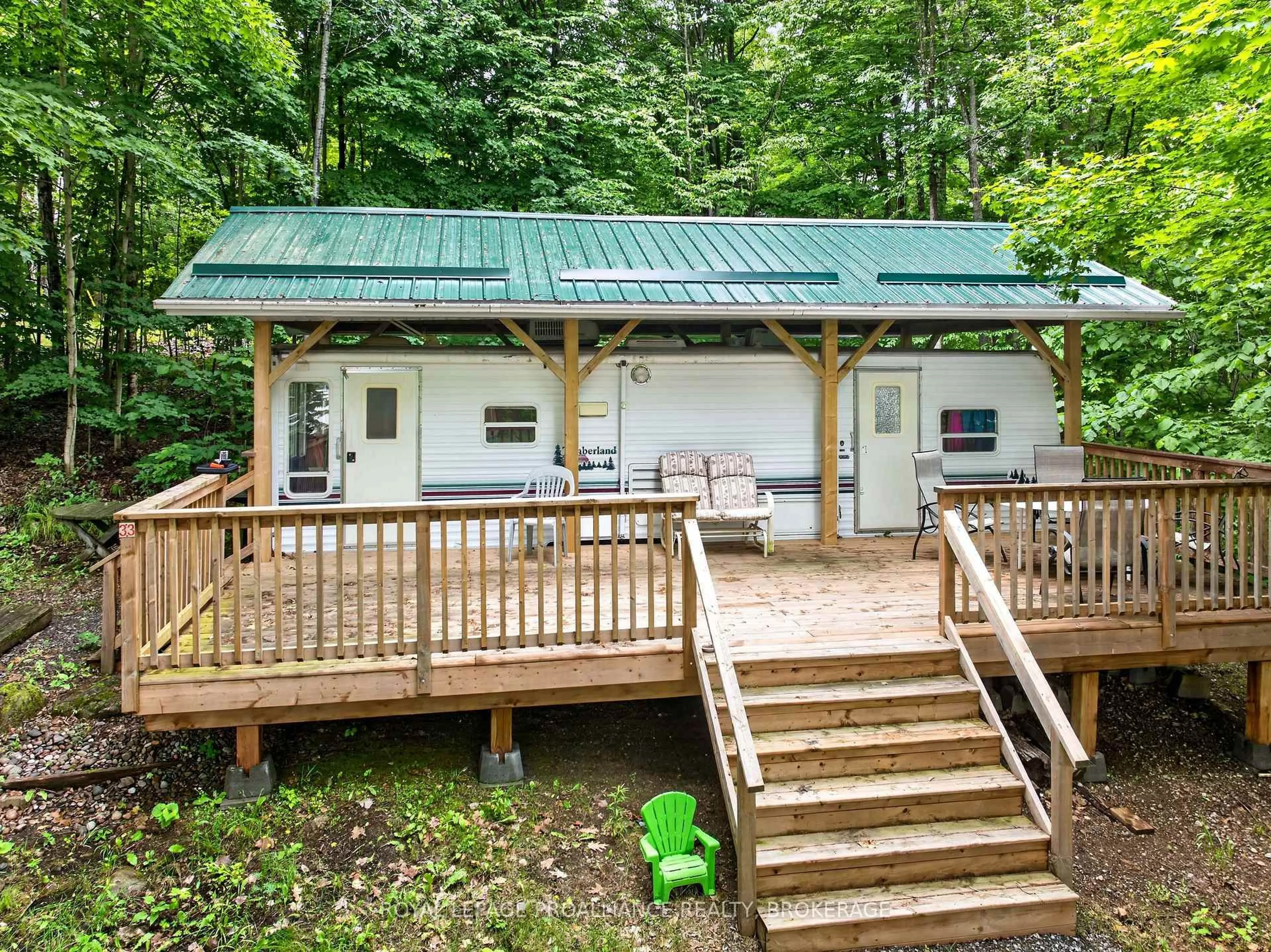 Shed for 9 Glenford Lane #33, Godfrey Ontario K0H 1T0