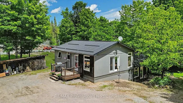 1010 Cordova Rd, Highlands East 2