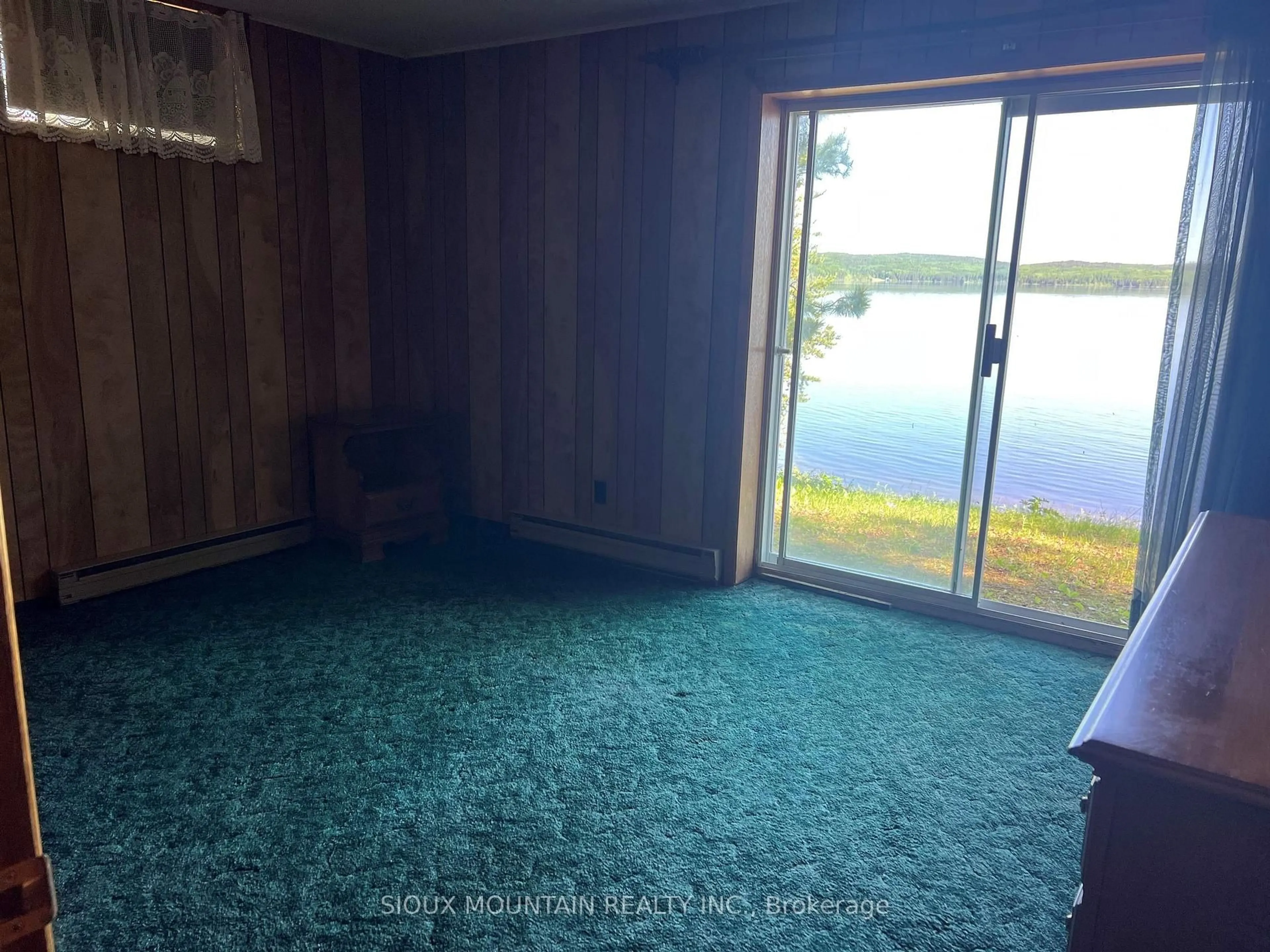 A pic of a room for 103 Moosehorn Rd, Sioux Lookout Ontario P8T 1L5
