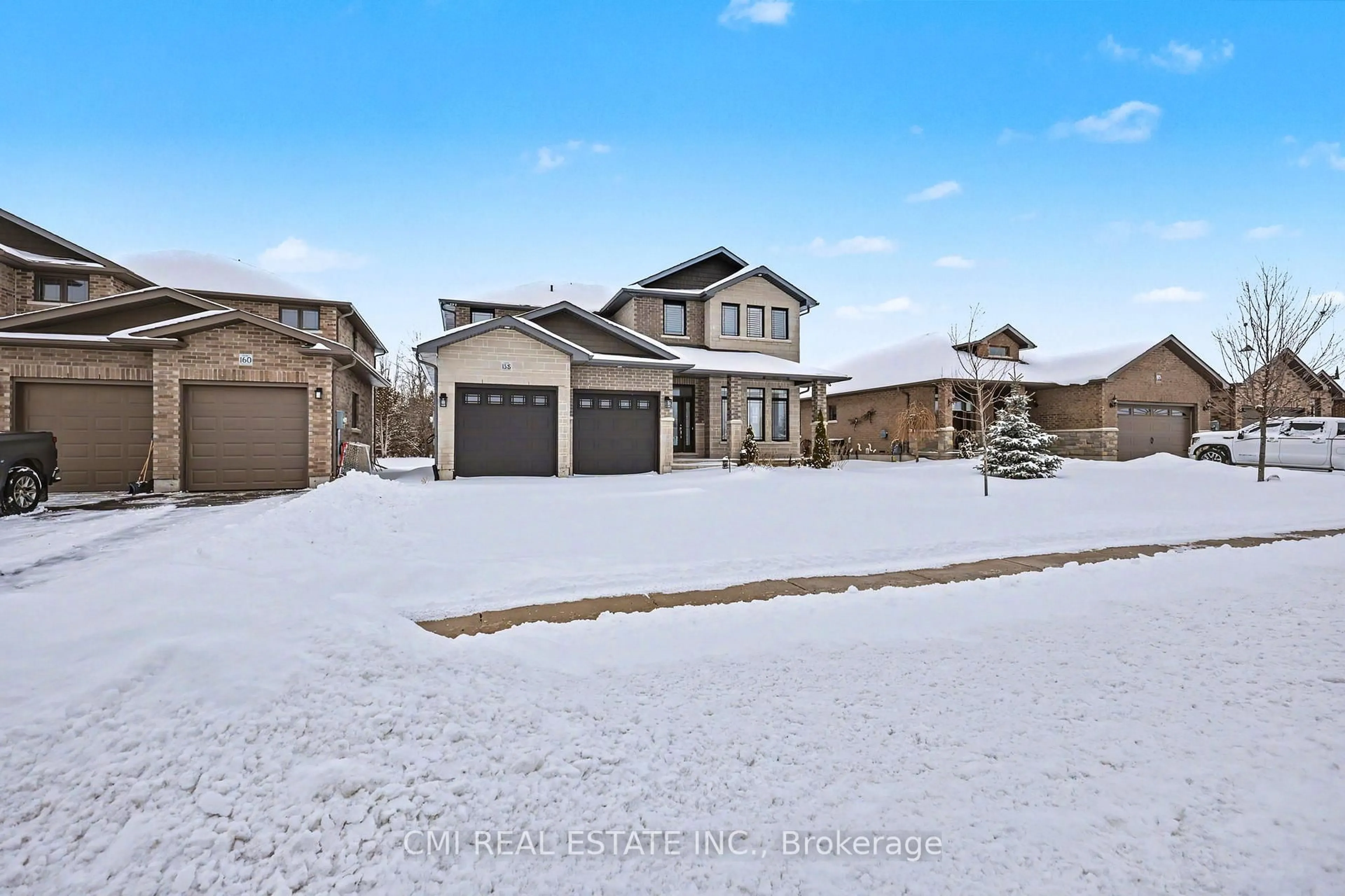 A pic from outside/outdoor area/front of a property/back of a property/a pic from drone, street for 158 Cherrywood Pkwy, Greater Napanee Ontario K7R 0E2