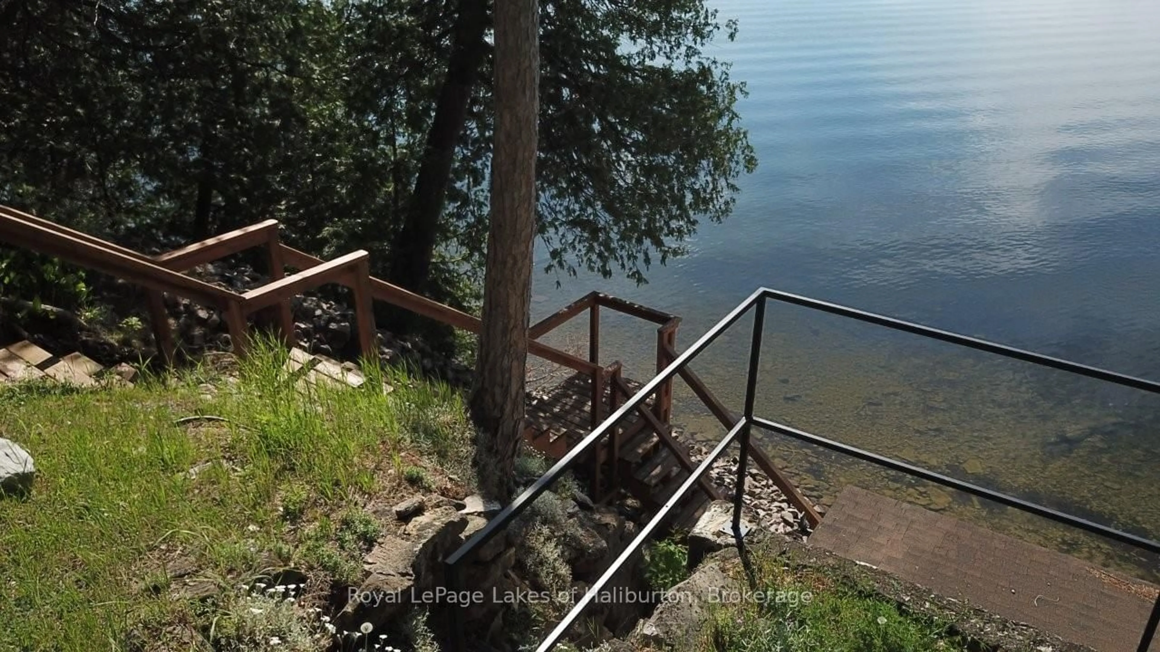Stairs for 83 Sunset Beach Rd, Kawartha Lakes Ontario K0M 2B0