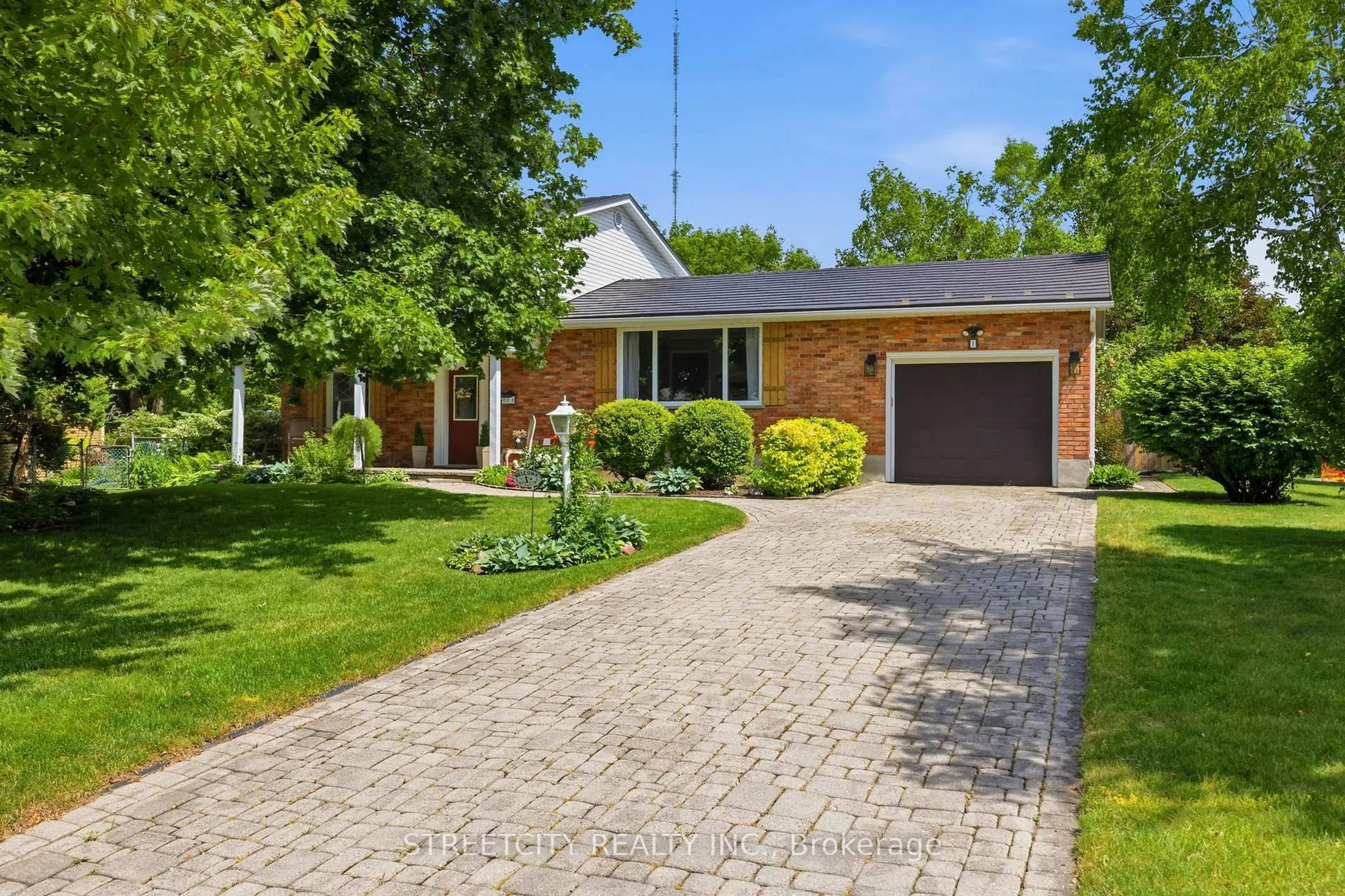 Home with brick exterior material, street for 1 Jason Crt, London South Ontario N6J 2B9
