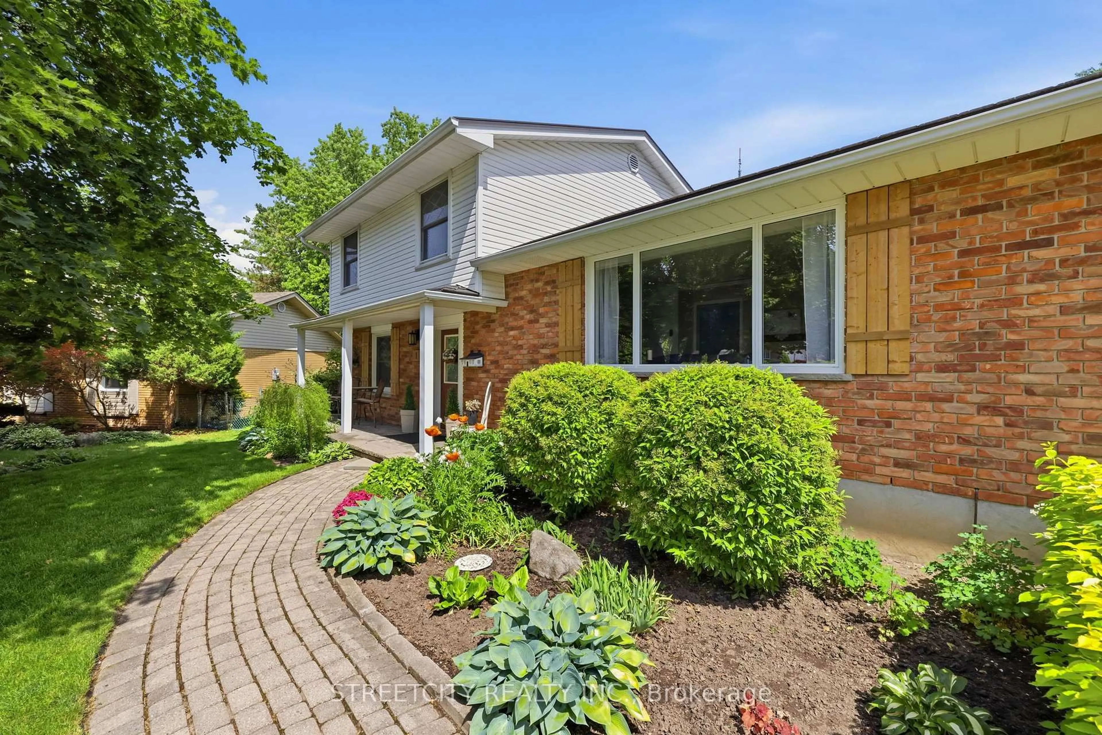 Home with brick exterior material, street for 1 Jason Crt, London South Ontario N6J 2B9