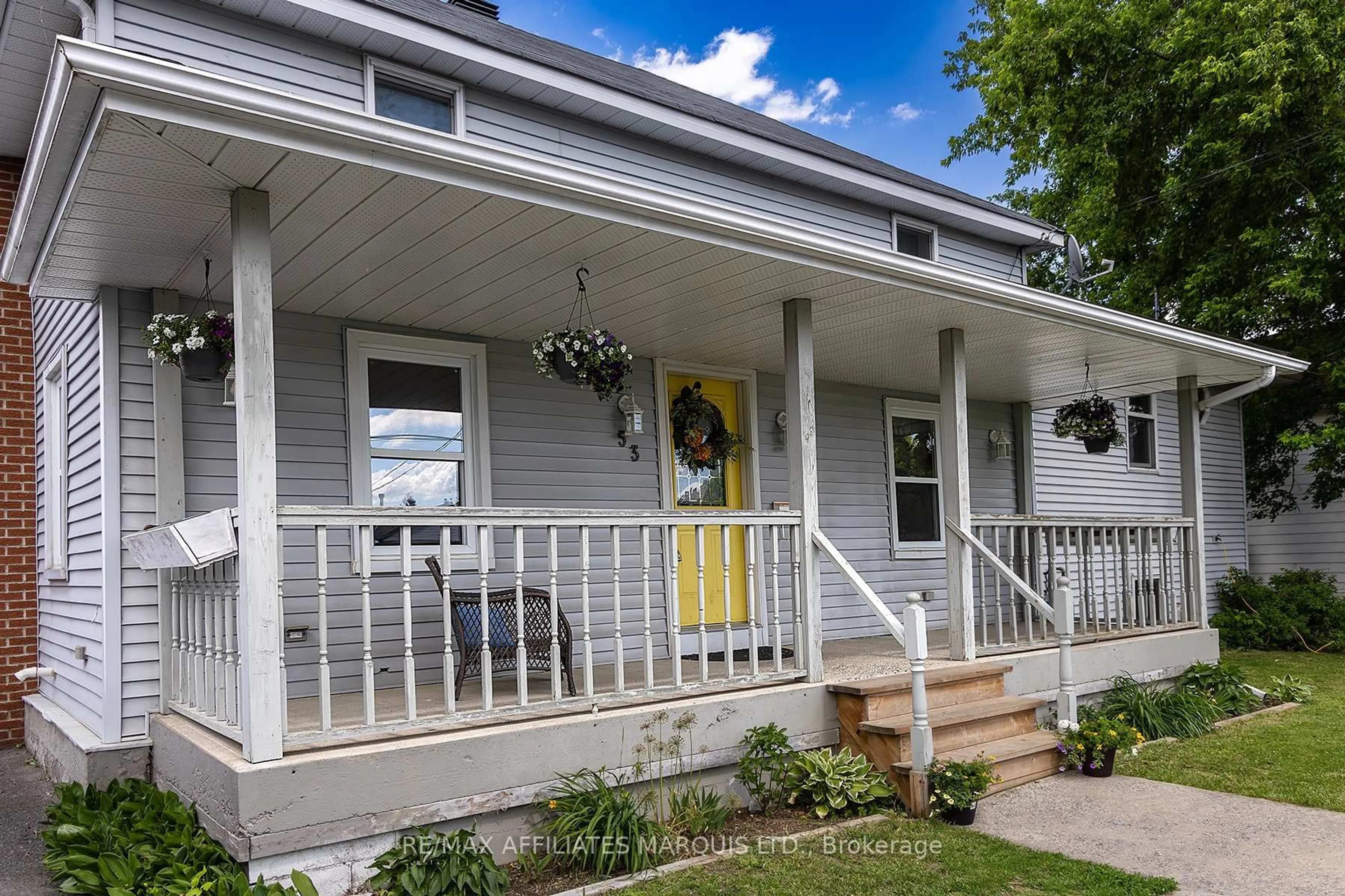 Home with vinyl exterior material, street for 53 Augusta St, South Dundas Ontario K0C 1X0