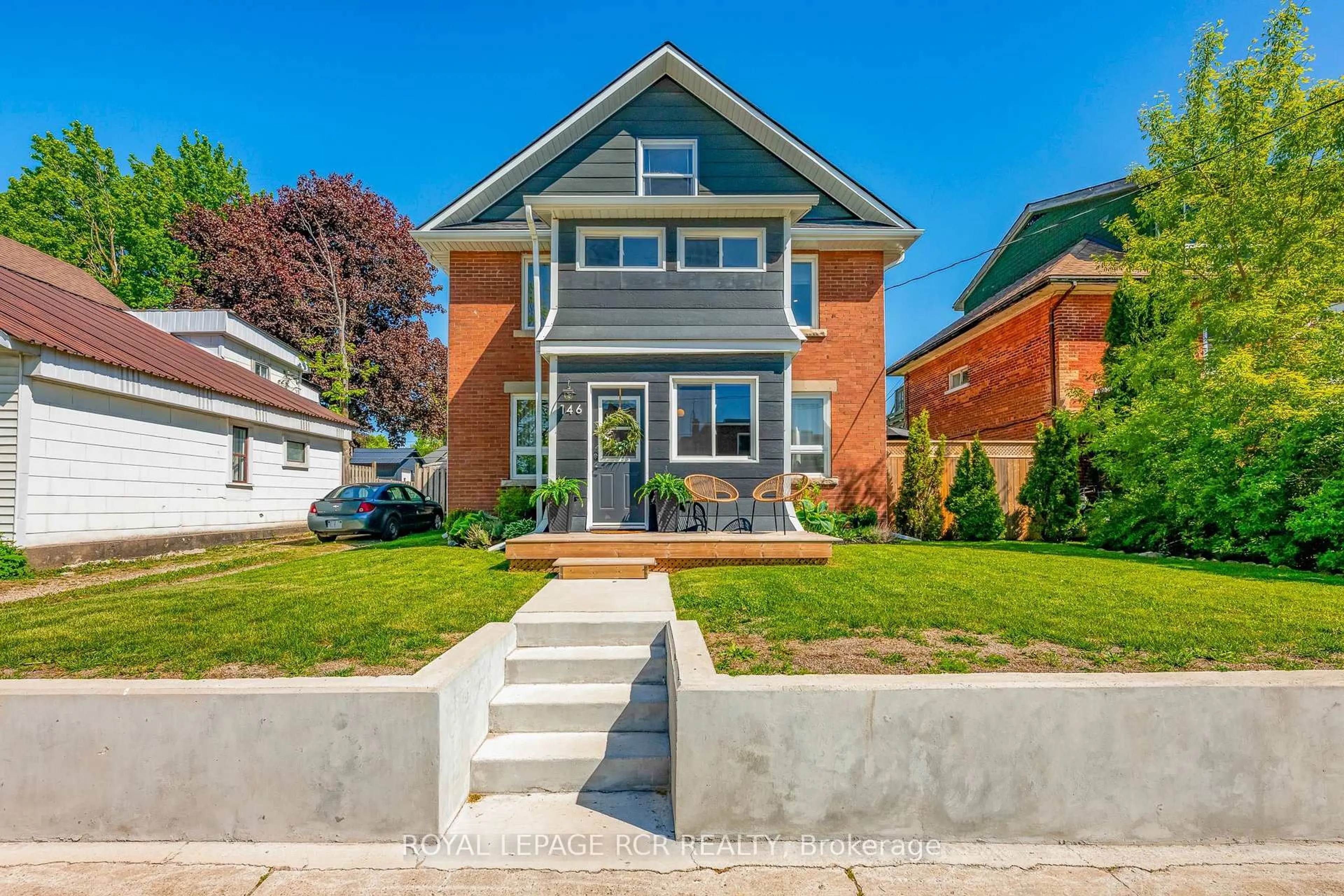 Home with brick exterior material, street for 146 Main St, Shelburne Ontario L9V 2X8