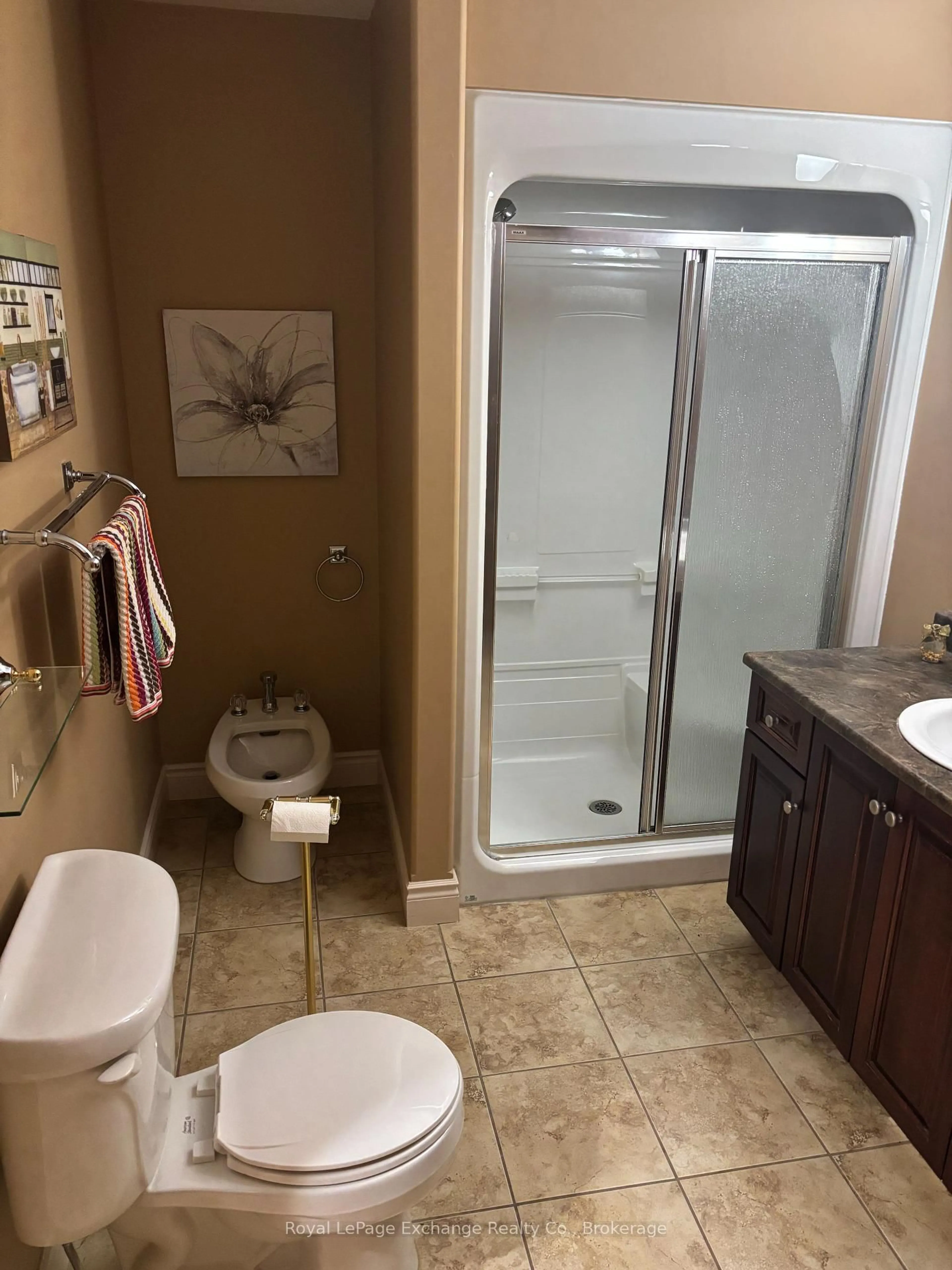 Standard bathroom, unknown for 15 Palisade Pl, Sudbury Remote Area Ontario P3A 5Y8