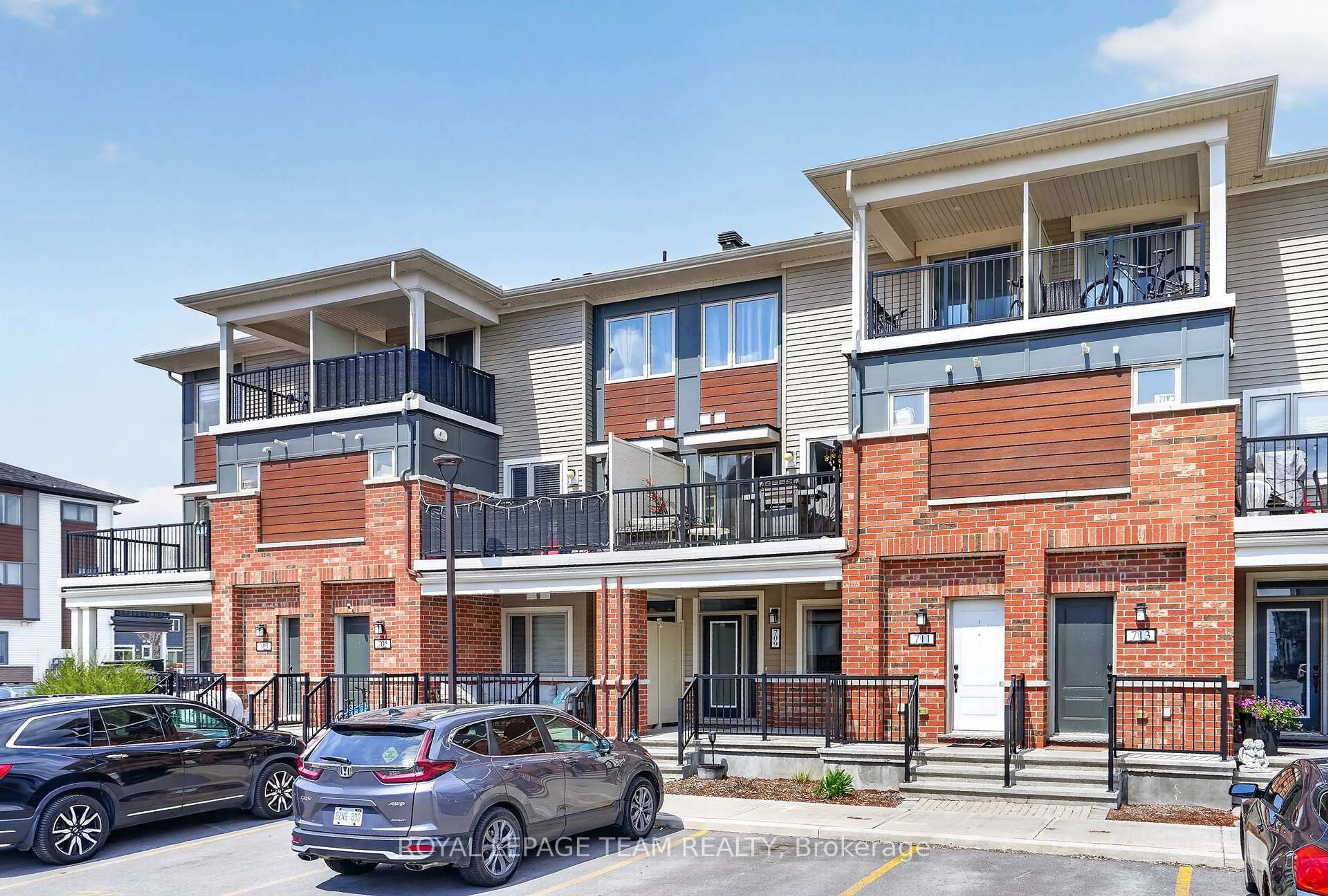 Patio, street for 709 Nautilus Private #171, Ottawa Ontario K2V 0S5
