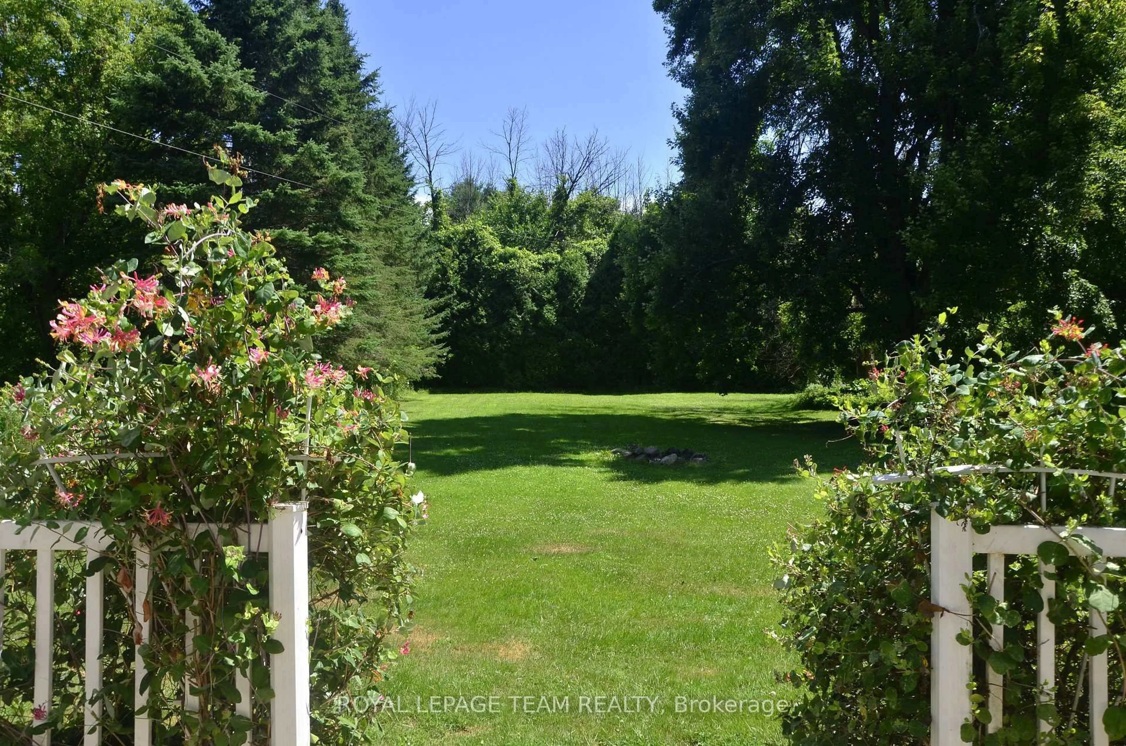 A pic from outside/outdoor area/front of a property/back of a property/a pic from drone, forest/trees view for 10355 Broken Second Rd, South Dundas Ontario K0E 1K0