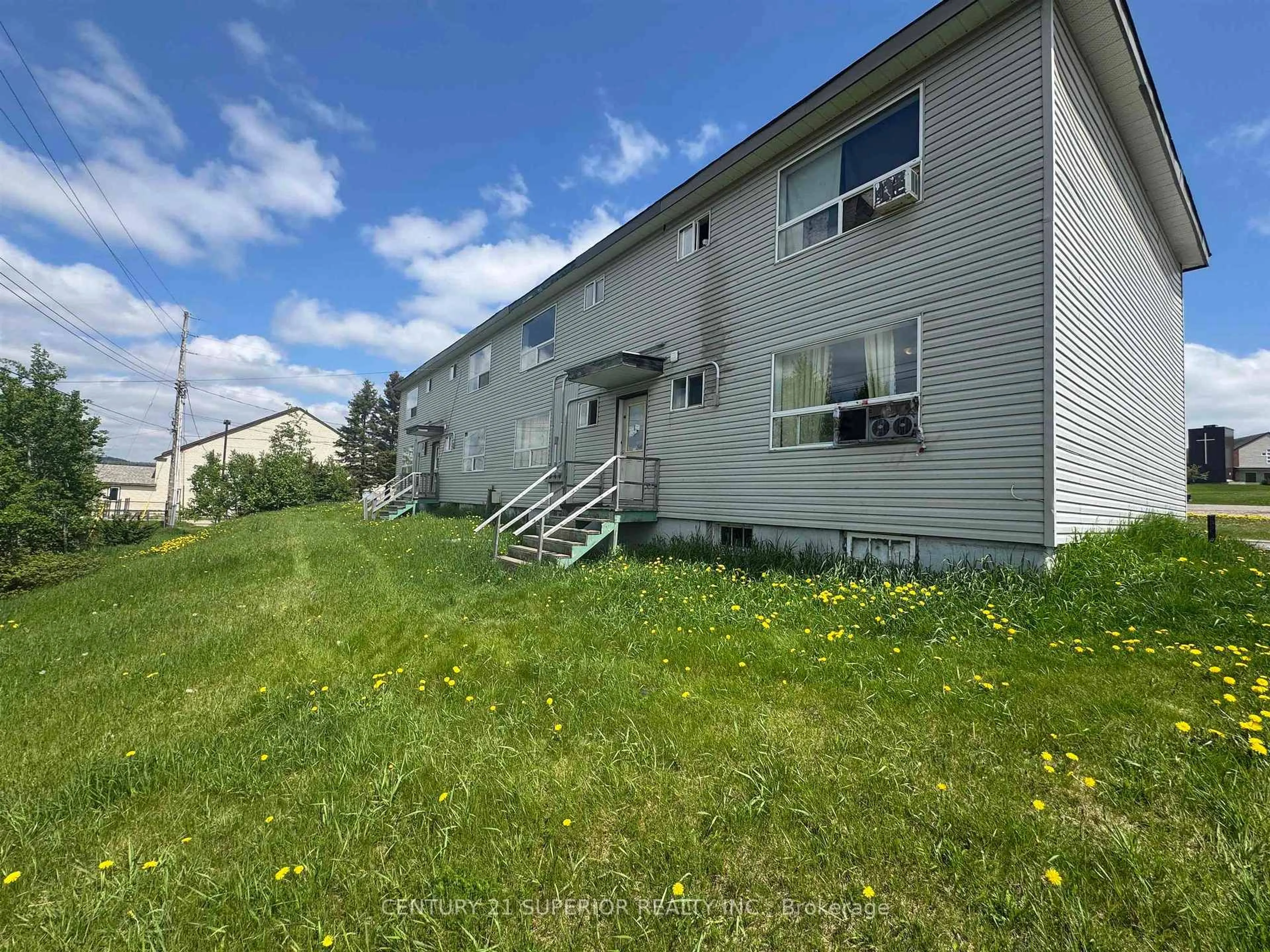 A pic from outside/outdoor area/front of a property/back of a property/a pic from drone, building for 2 Whitman Court, Marathon Ontario P0T 2E0