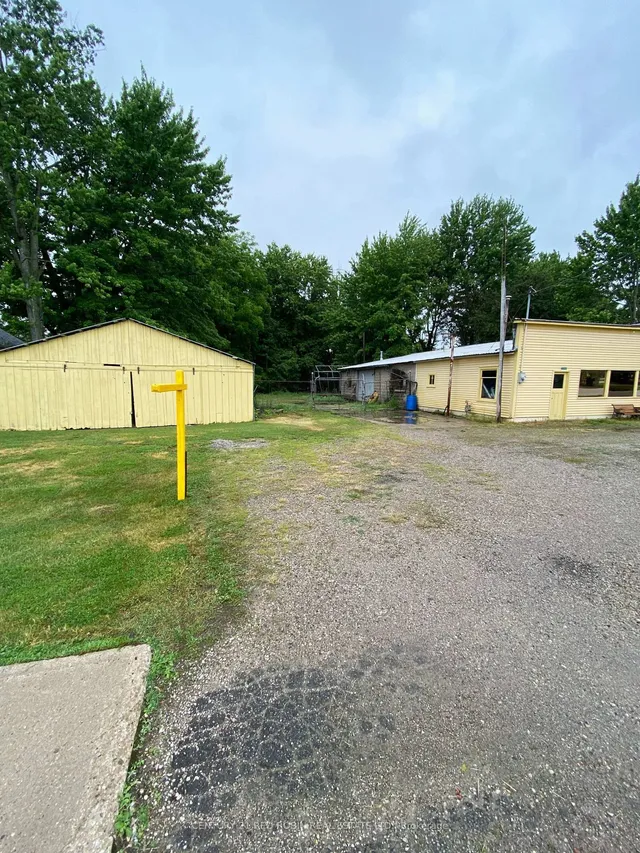 3219 INWOOD Rd, Brooke-Alvinston 4