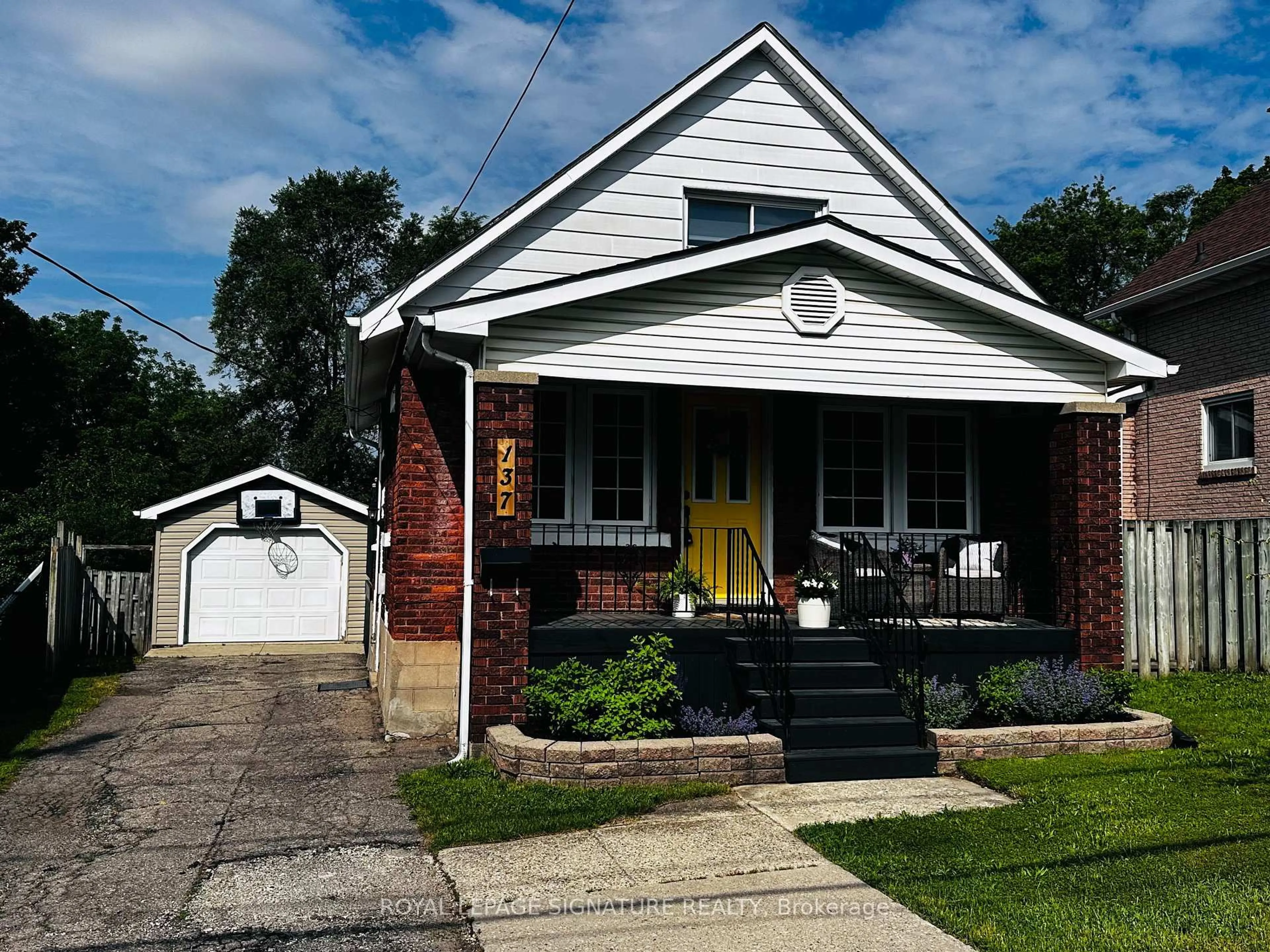 Home with brick exterior material, street for 137 Lancaster St, Kitchener Ontario N2H 4T5