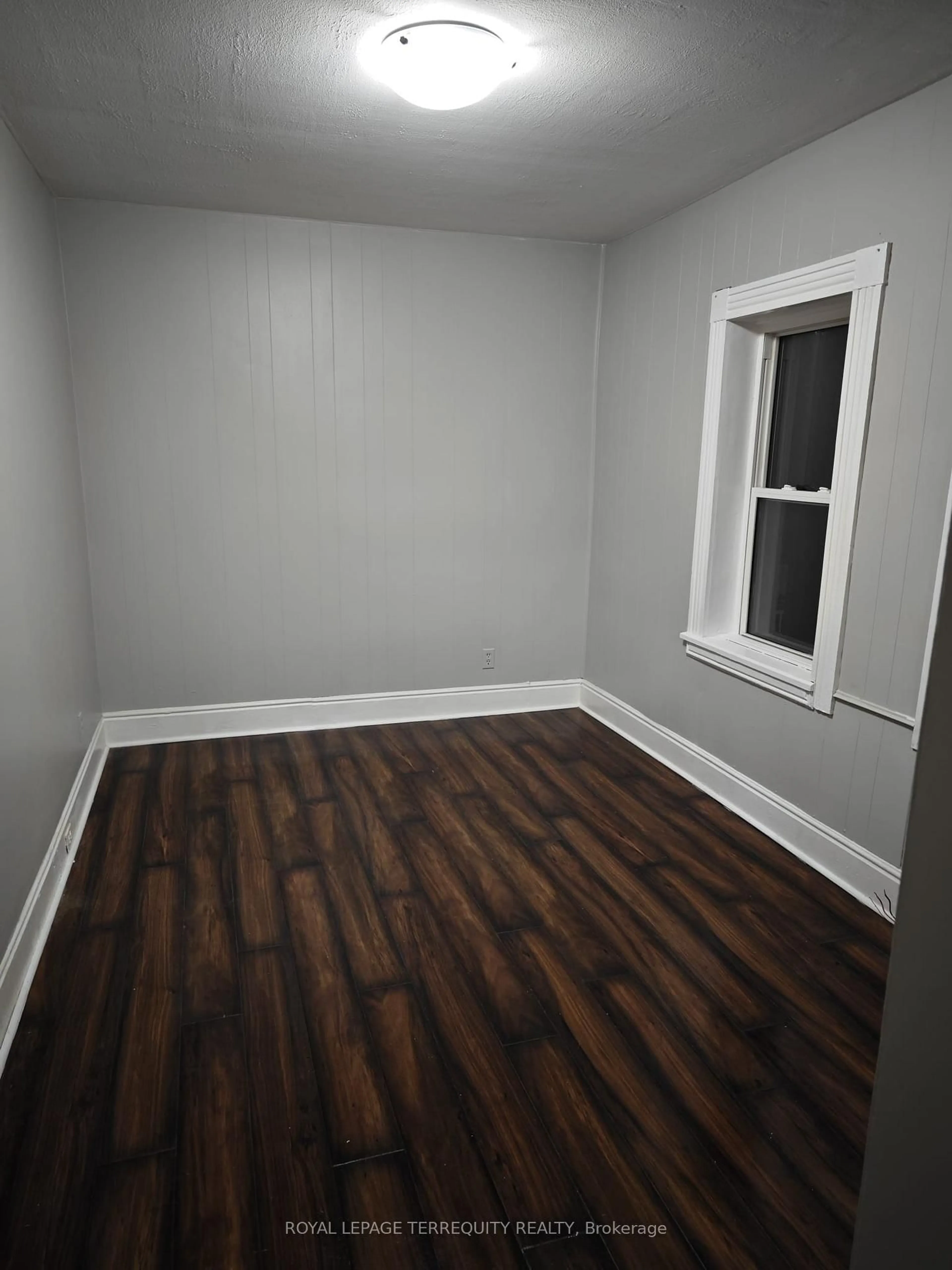 A pic of a room for 12 Gibson St, Parry Sound Ontario P2A 1W7