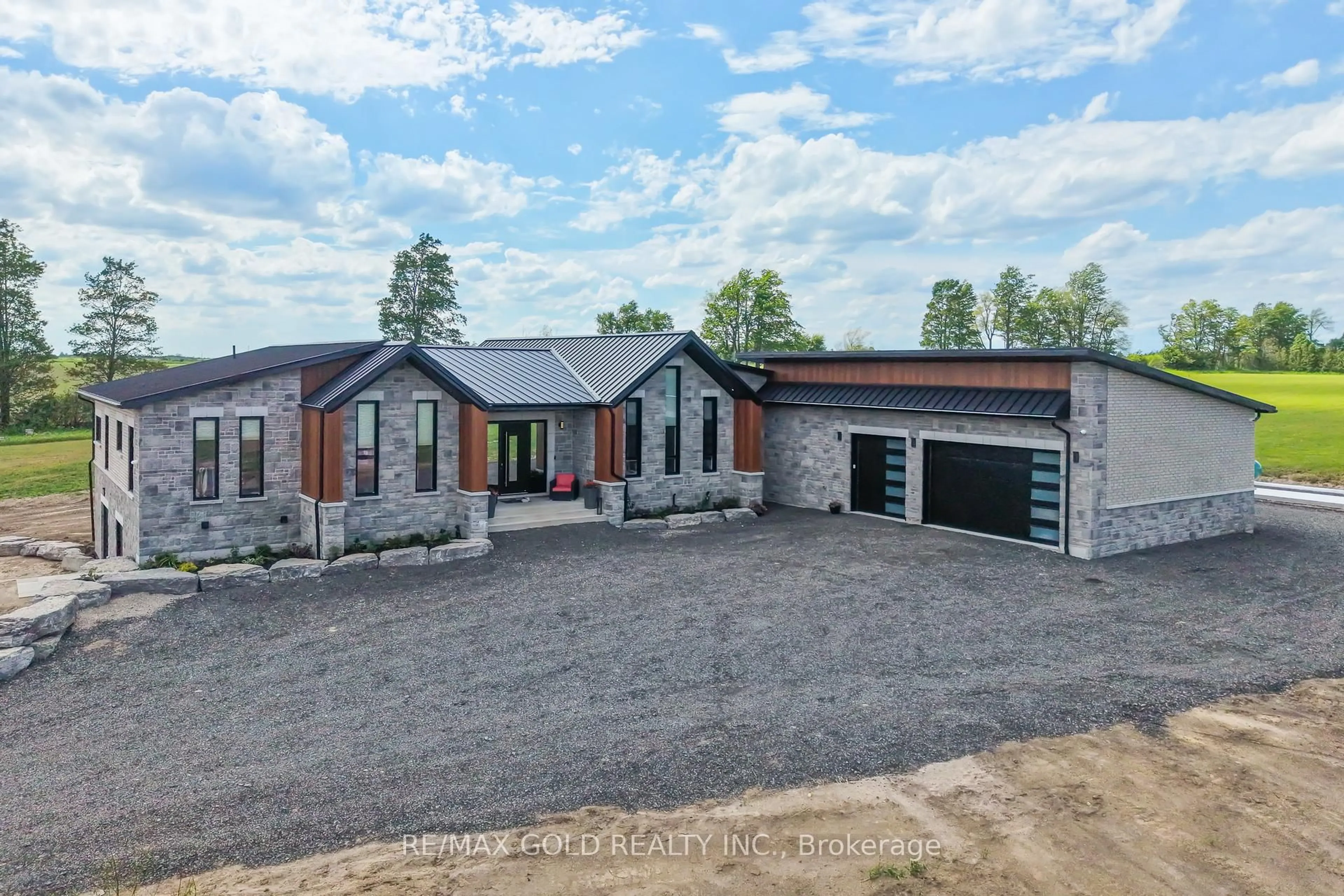 Home with brick exterior material, unknown for 554068 Mono Amaranth Townline, Amaranth Ontario L9W 0T1