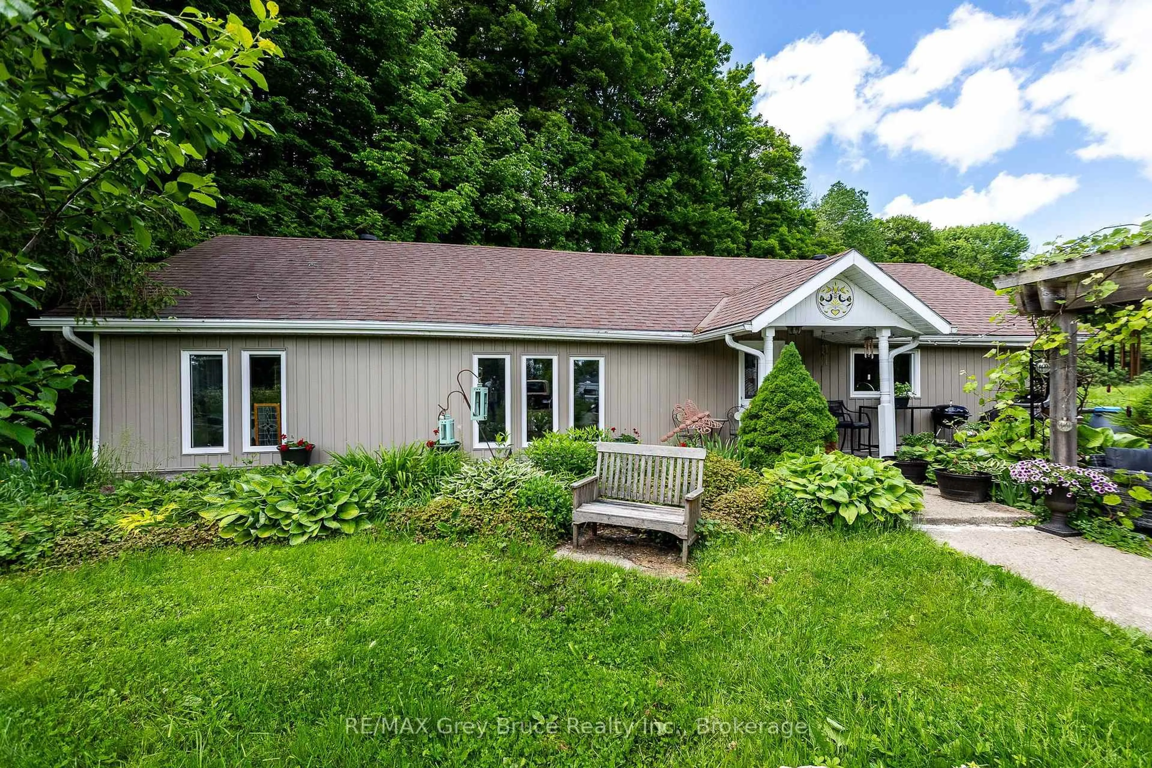 Unknown for 318588 GREY RD 1, Georgian Bluffs Ontario N4K 5N4
