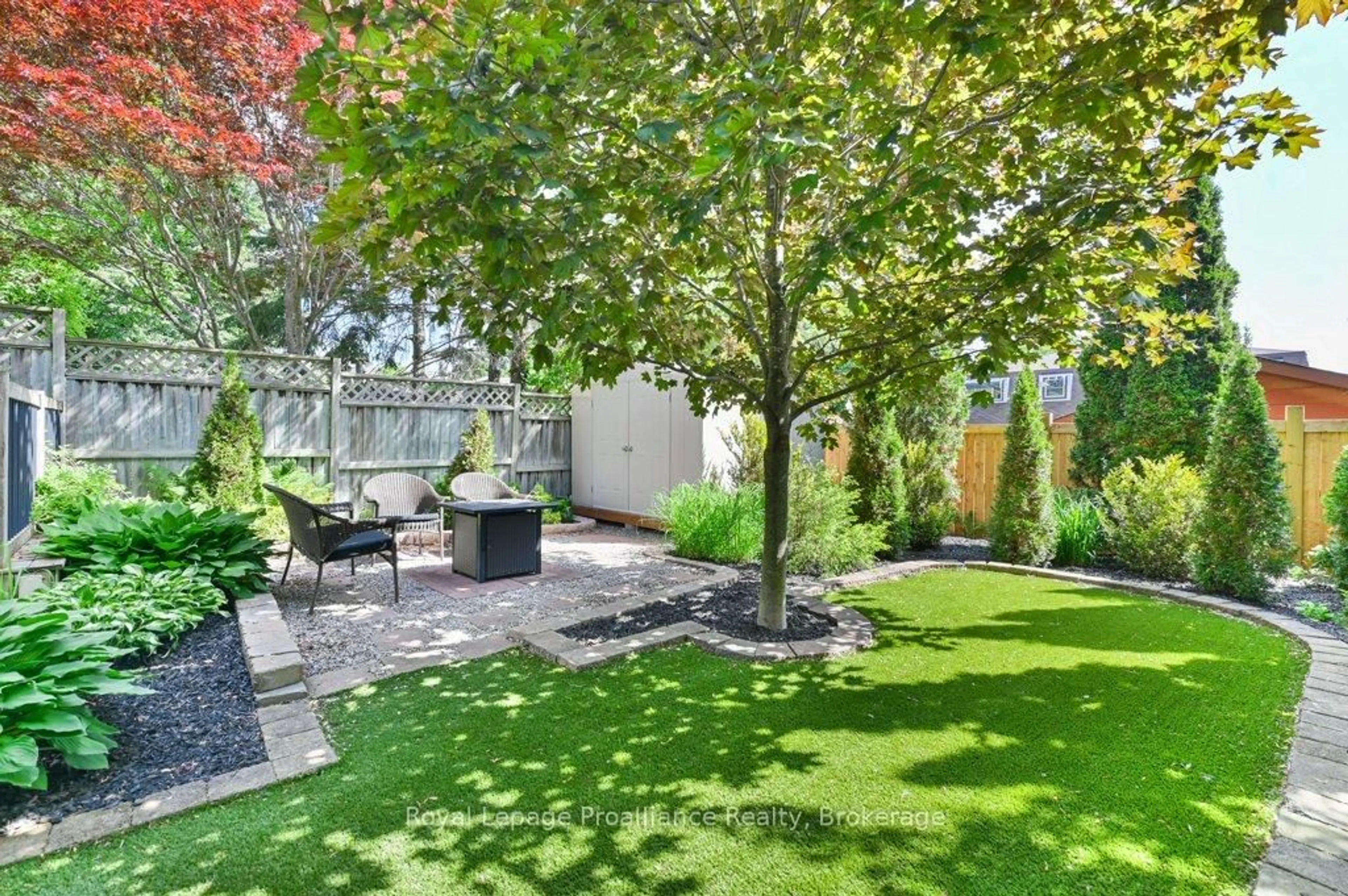 Patio, street for 651 Front St, Quinte West Ontario K8V 4R9